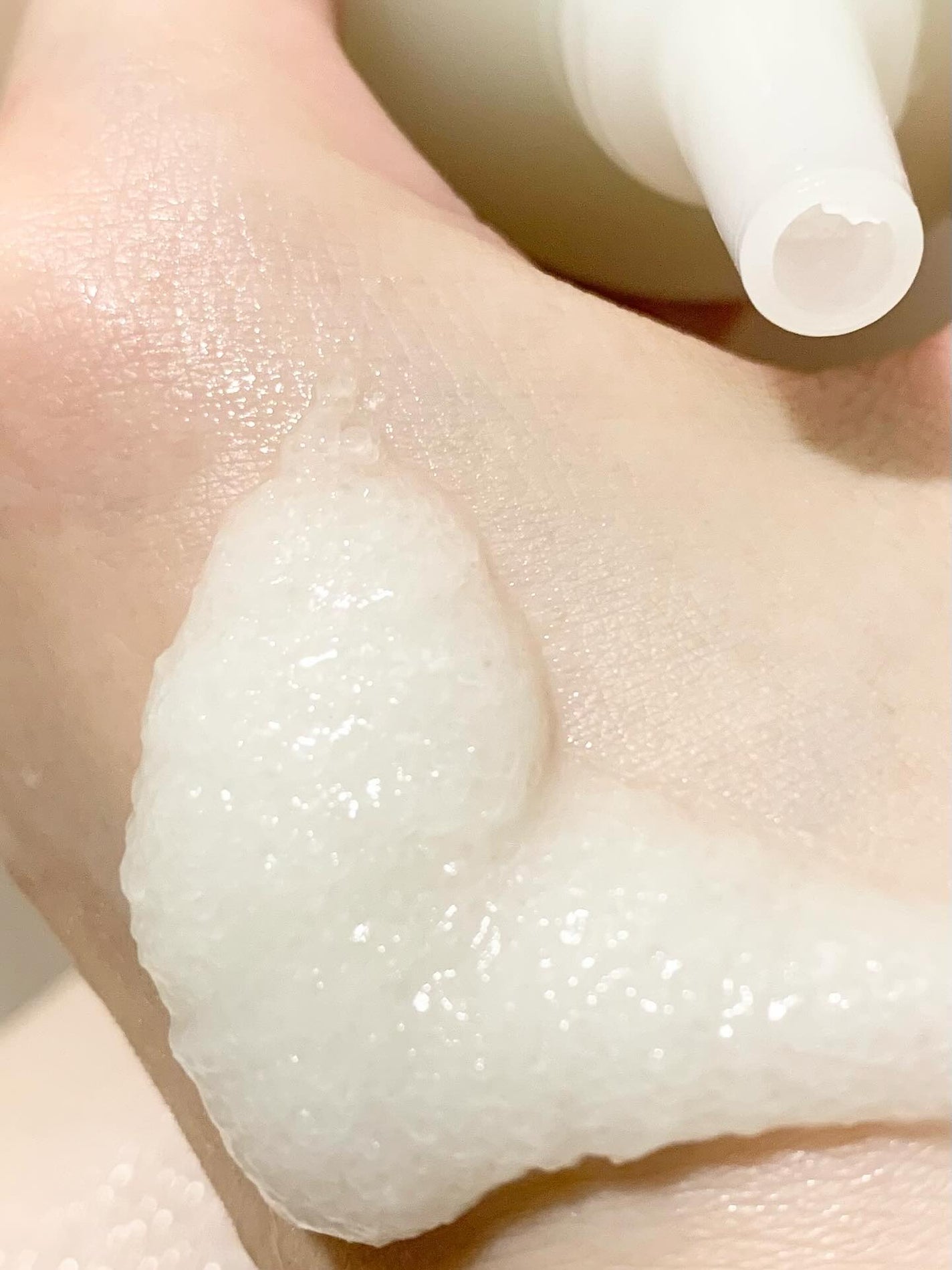 ローズマリー スカルプ スクラブ/AROMATICA/ヘッドスクラブを使ったクチコミ(2枚目)