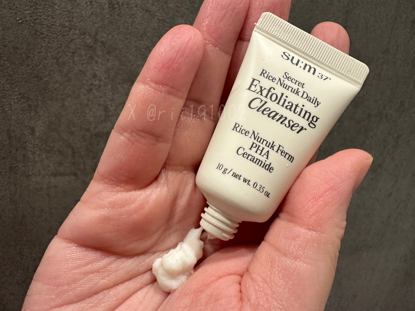 シークレット米麴ピーリングトゥフォームクレンザー /su:m37°/洗顔フォームを使ったクチコミ(2枚目)