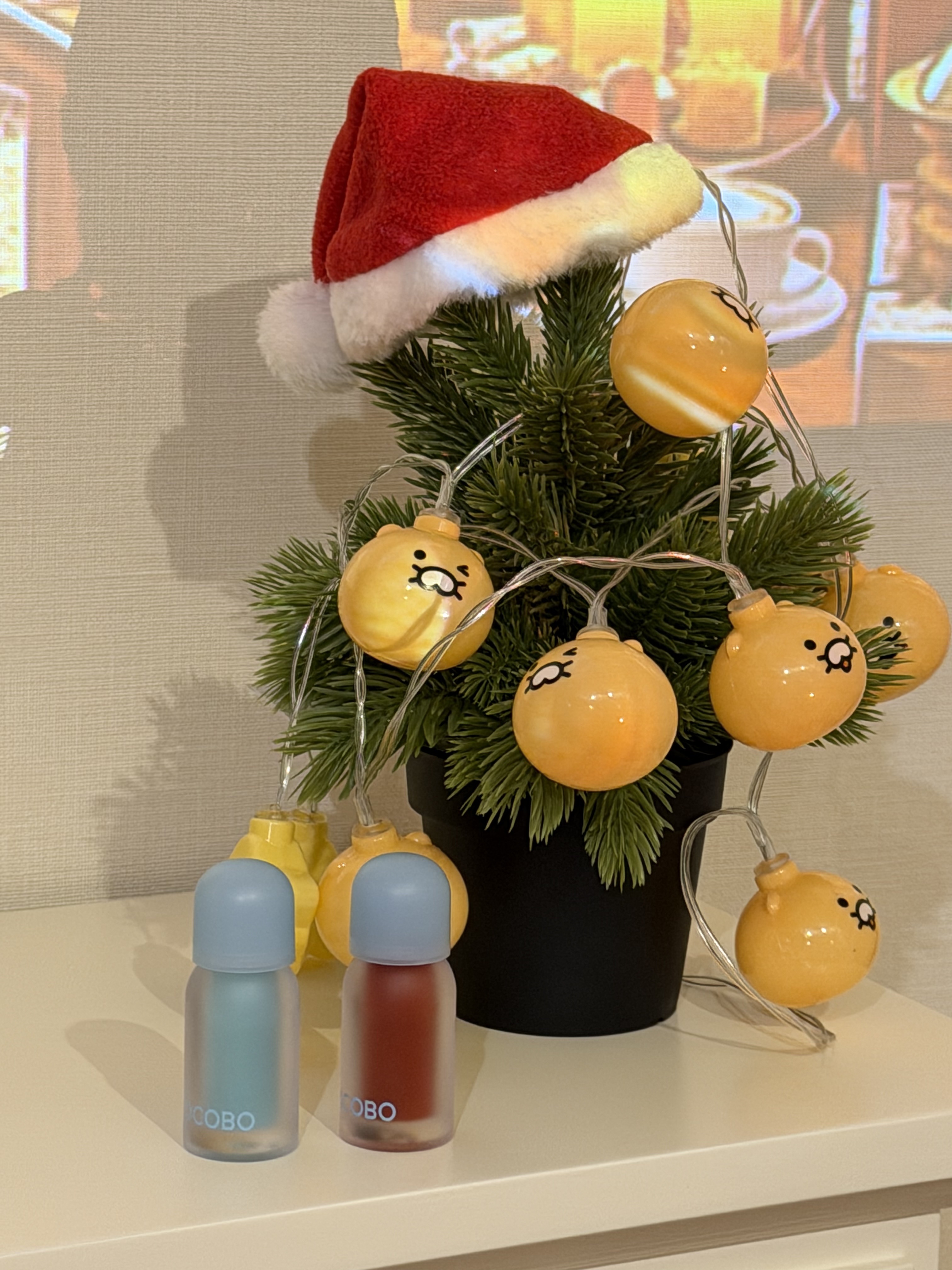 ジューシーベリープランピングリップオイル 00 フローズンベリー/TOCOBO/リップグロスを使ったクチコミ（1枚目）