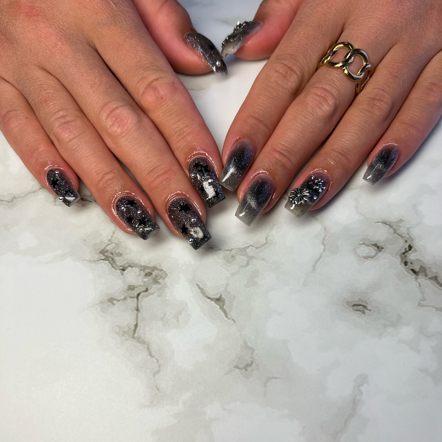 #ネイル,#ニュアンスネイル,#ジェルネイル,#ギャルネイル,#ネイル,#城陽ネイルのネイルデザイン