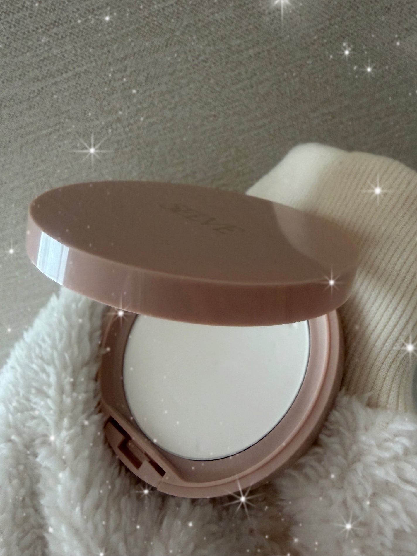 フォギーヴェールセッティングパウダー/SELVE/プレストパウダーを使ったクチコミ(1枚目)