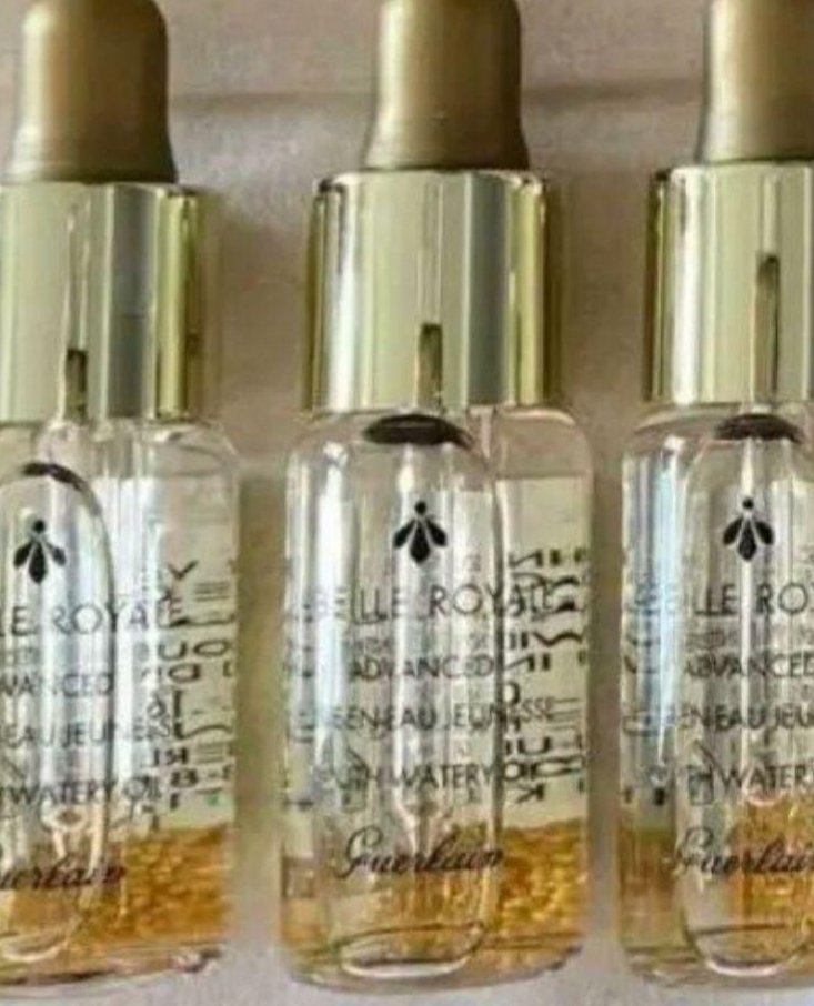 アベイユ ロイヤル ウォータリー オイル セロム 15mL/GUERLAIN/美容液を使ったクチコミ（1枚目）