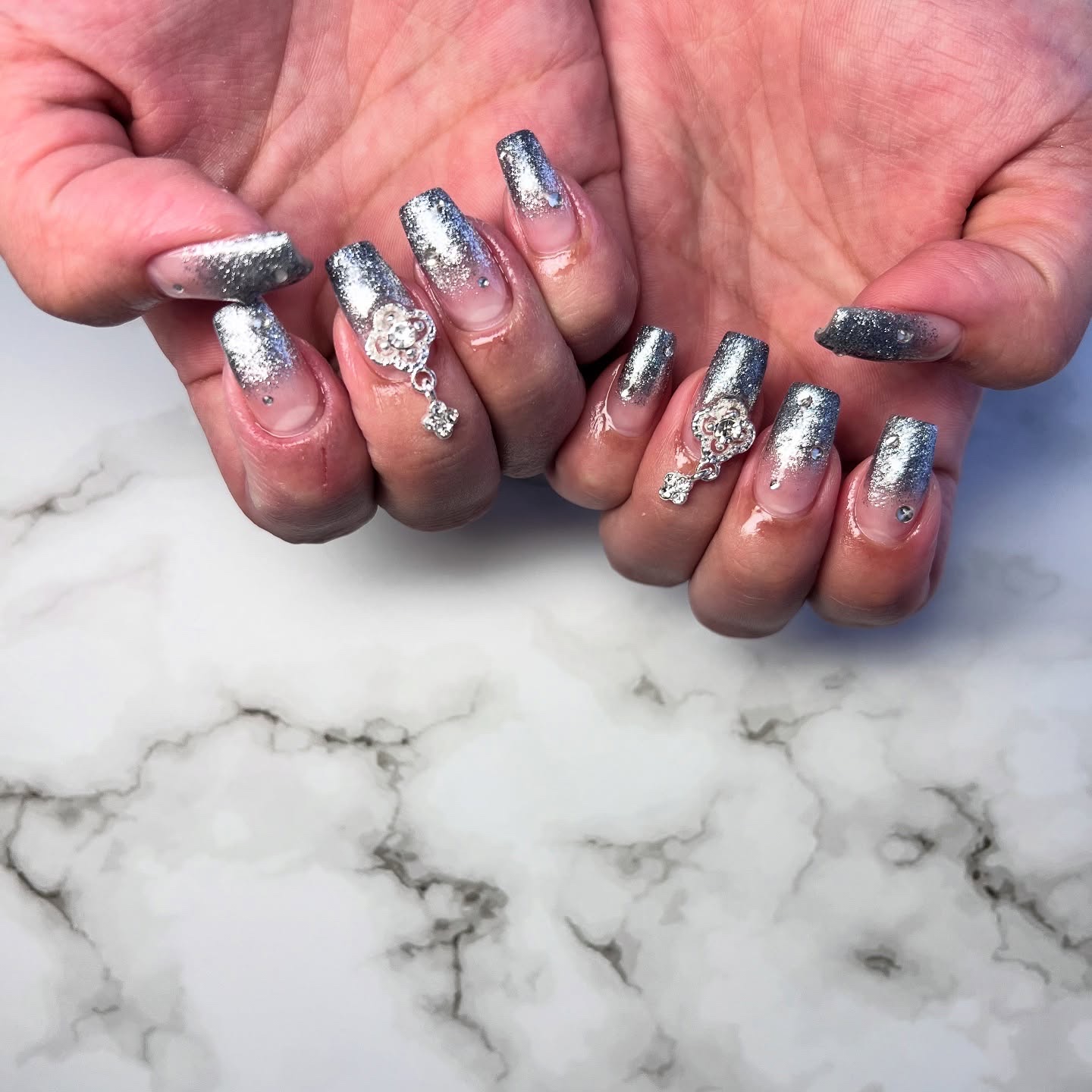 #ネイル,#ニュアンスネイル,#ジェルネイル,#ギャルネイル,#ネイル,#城陽ネイルのネイルデザイン