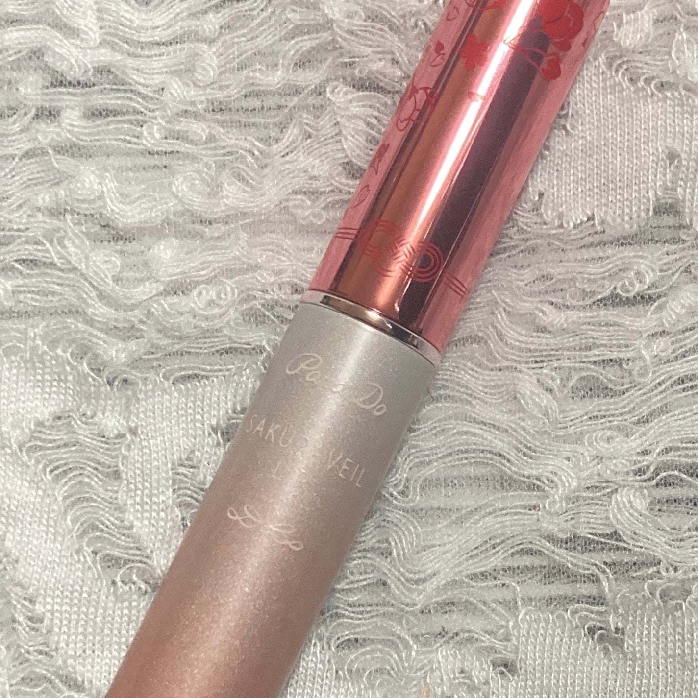 サクラヴェールリップ/パラドゥ/リップクリームを使ったクチコミ(2枚目)