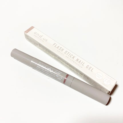 フラッシュスティックネイルジェル/3COINS/オールインワンネイルを使ったクチコミ(2枚目)