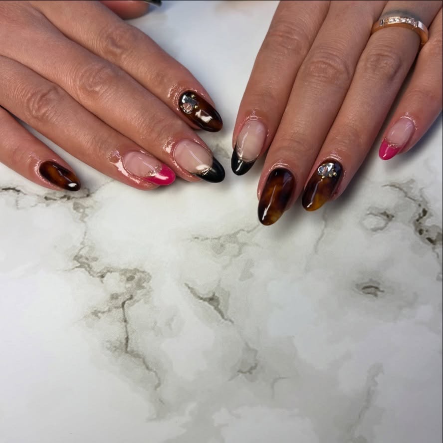 #ネイル,#ニュアンスネイル,#ジェルネイル,#ギャルネイル,#ネイル,#城陽ネイルのネイルデザイン