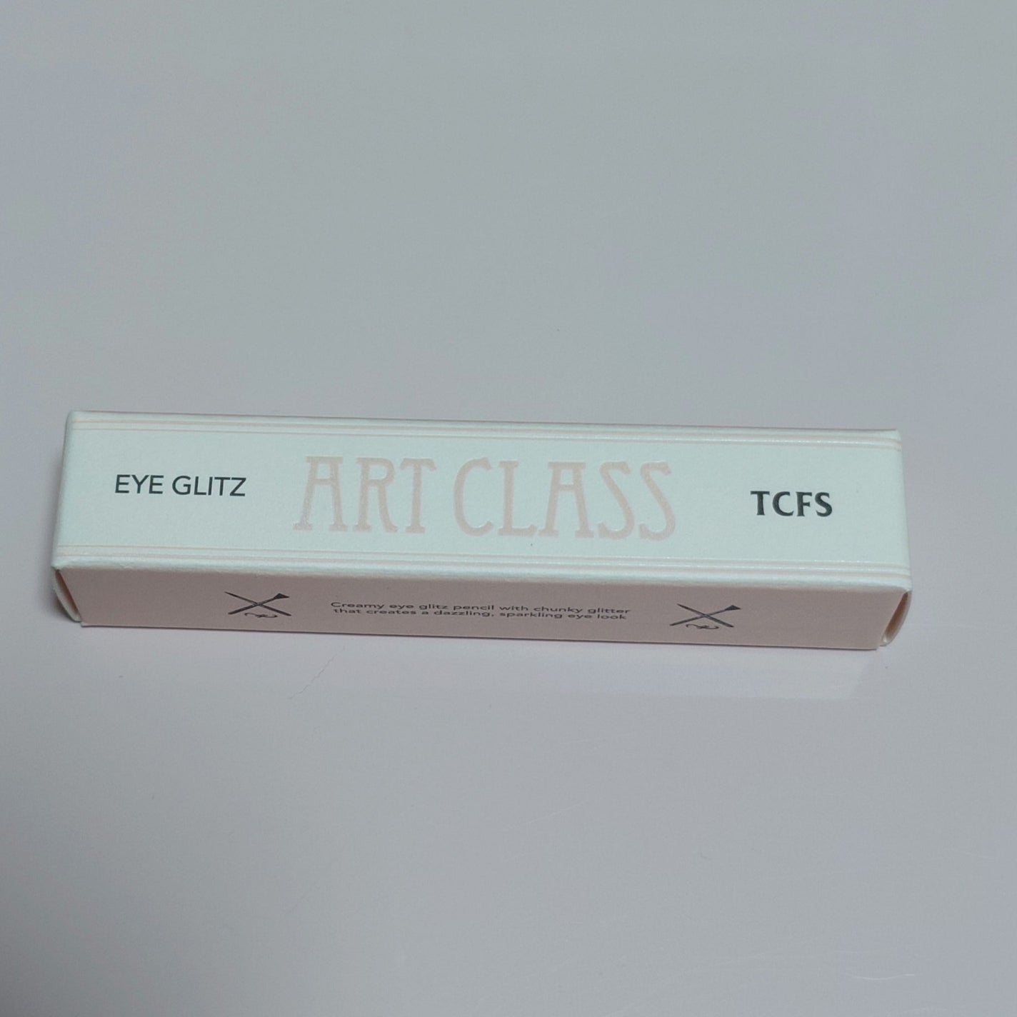 アートクラス アイグリッツ/too cool for school/スティックアイシャドウを使ったクチコミ(1枚目)