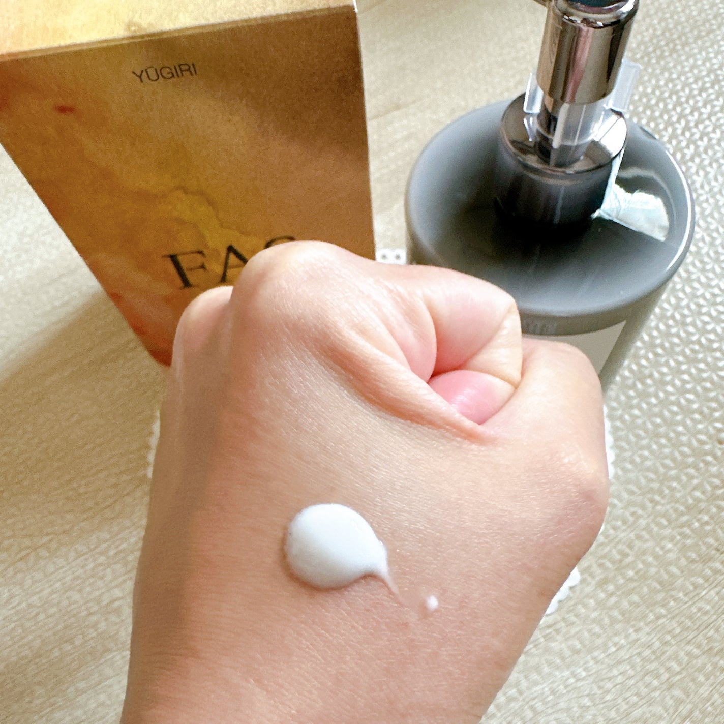 FAS ザ ドレープ ボディミルク YŪGIRI/FAS/ボディミルクを使ったクチコミ(4枚目)