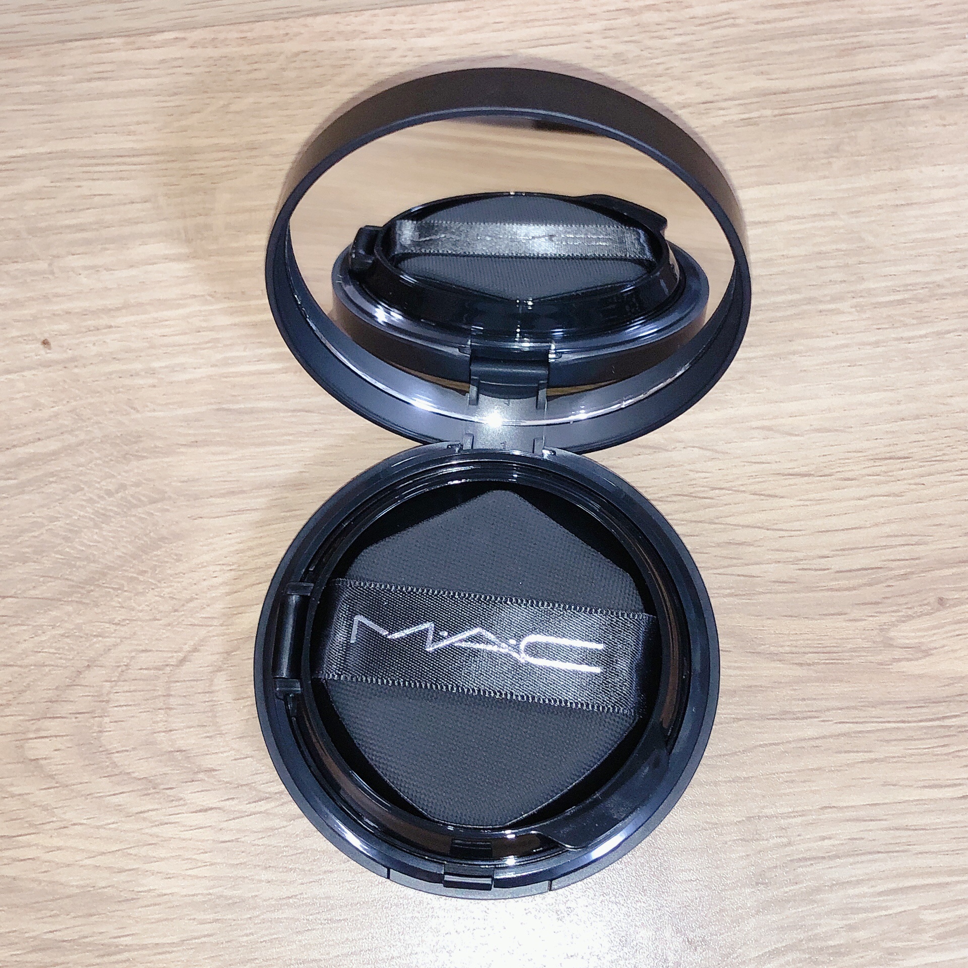 スタジオ フィックス ロングウエア クッション ファンデーション SPF 50/M・A・C/クッションファンデーションを使ったクチコミ（2枚目）