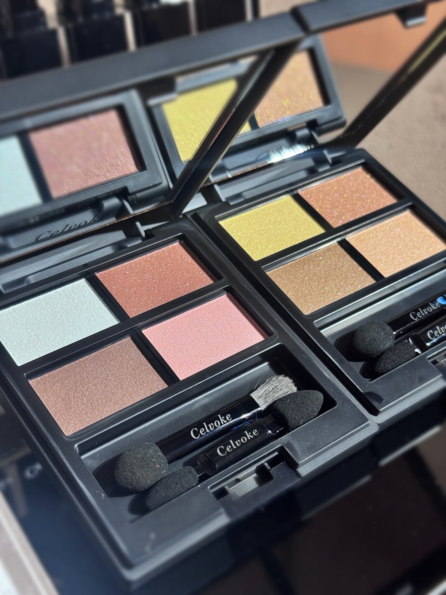 セルヴォーク ヴァティック アイパレット/Celvoke/アイシャドウパレットを使ったクチコミ(2枚目)