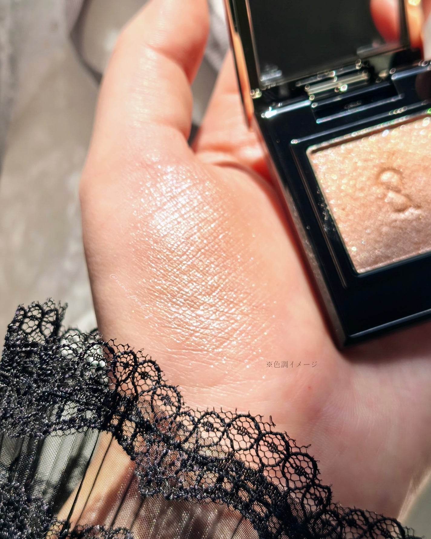 モノ ルック アイズ/SUQQU/単色アイシャドウを使ったクチコミ(3枚目)