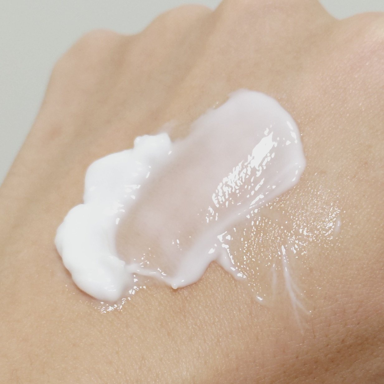 アクア チャージ 薬用 ミルキー クリーム/ESTEE LAUDER/フェイスクリームを使ったクチコミ（3枚目）