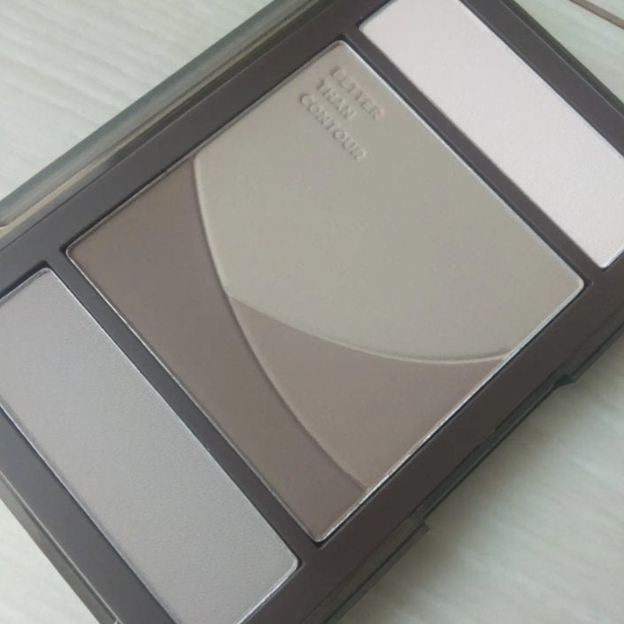 ベターザンコントゥア/rom&nd/シェーディングを使ったクチコミ(2枚目)