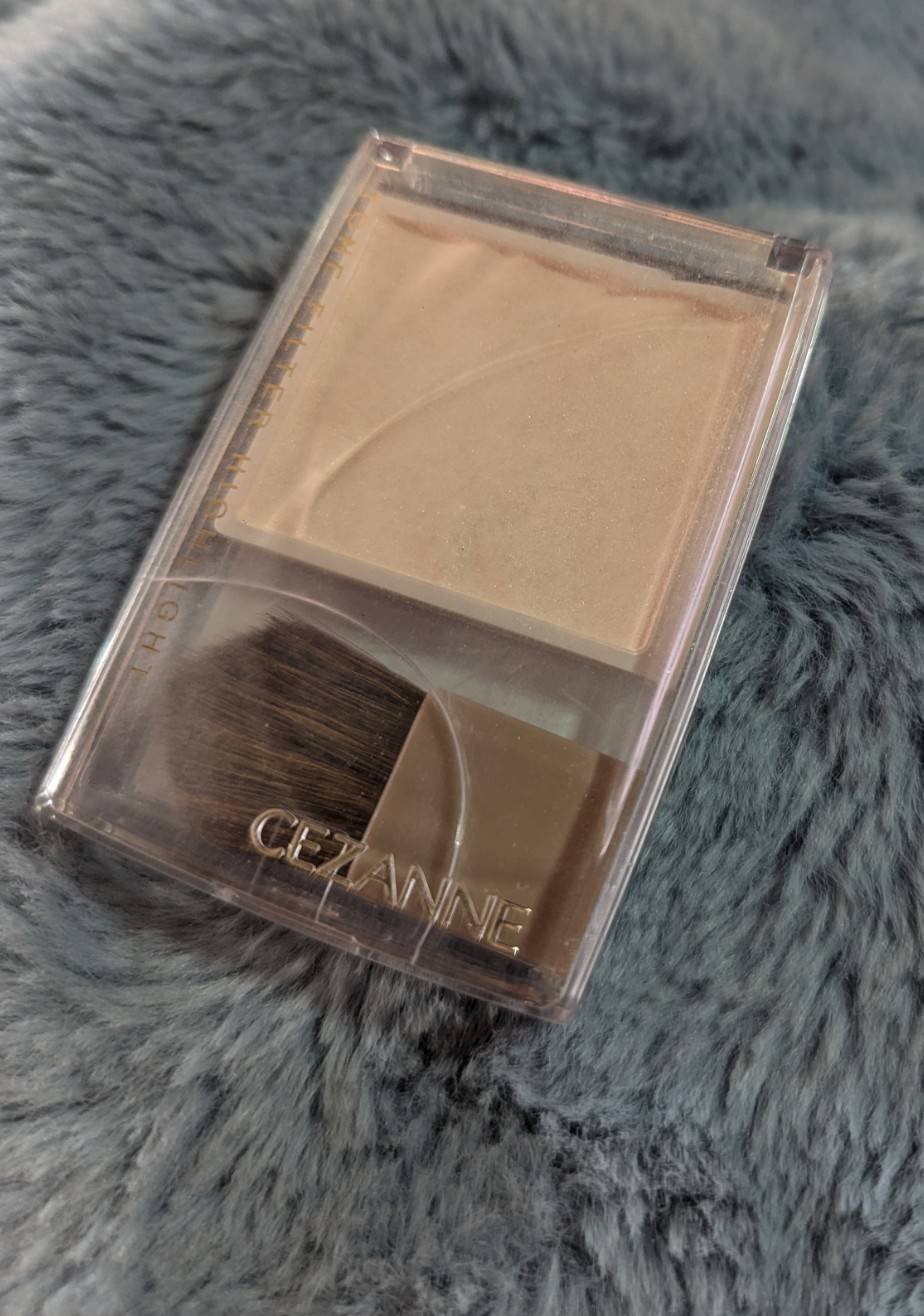 トーンフィルターハイライト/CEZANNE/パウダーハイライトを使ったクチコミ（1枚目）