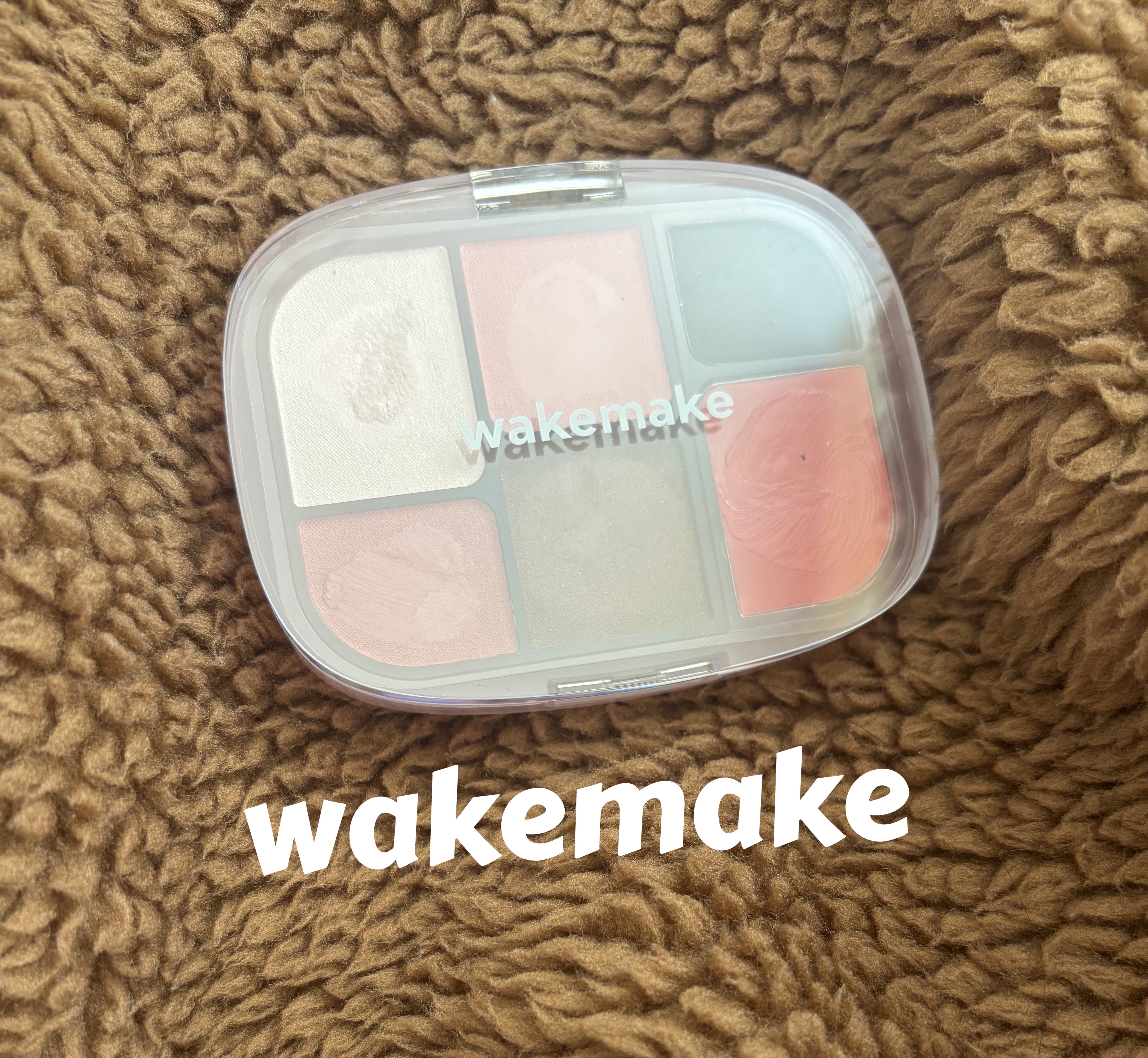 ソフトシアーマルチパレット/wakemake/アイシャドウパレットを使ったクチコミ（1枚目）