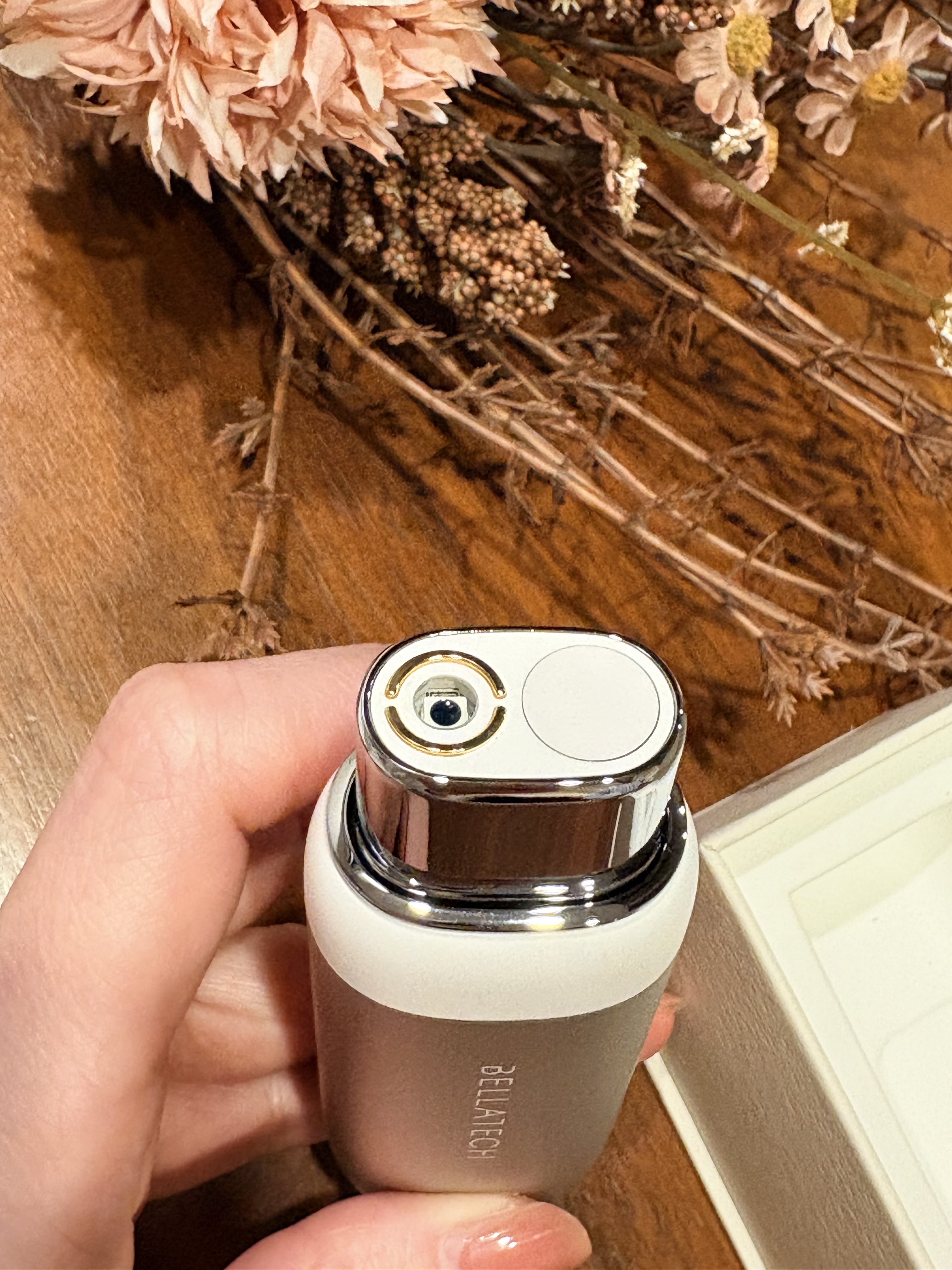 スキンスキャナー/BELLATECH/その他スキンケアグッズを使ったクチコミ（3枚目）