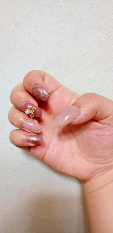 ミノル on LIPS 「初ネイルしました💅✨️✼••┈┈••✼••┈┈••✼••┈┈•..」(1枚目)