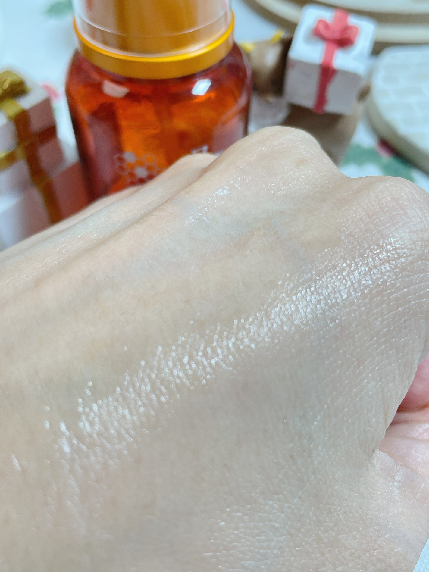 ããð\ïŸïœ«ïŸïŸïŸ/ on LIPS ãäœæ¬ã䜿ãåã£ãŠãçŸå®¹æ¶²âšïžãŸã€æ¯ã«äœ¿ããšãããã§æåã«ãªããŸ..ãïŒ3æç®ïŒ