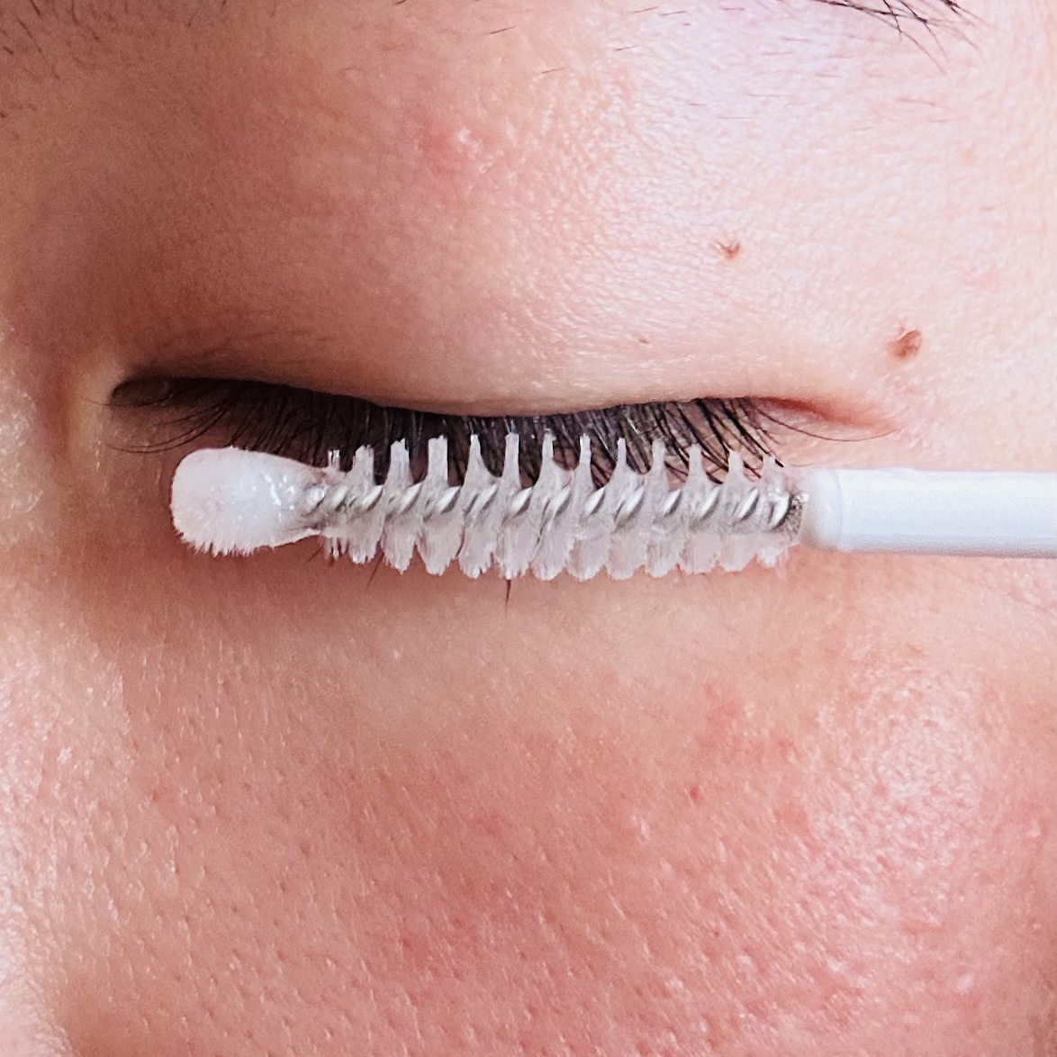 アイラッシュセラム/Bio Lucia(ビオルチア)/まつげ美容液を使ったクチコミ（3枚目）