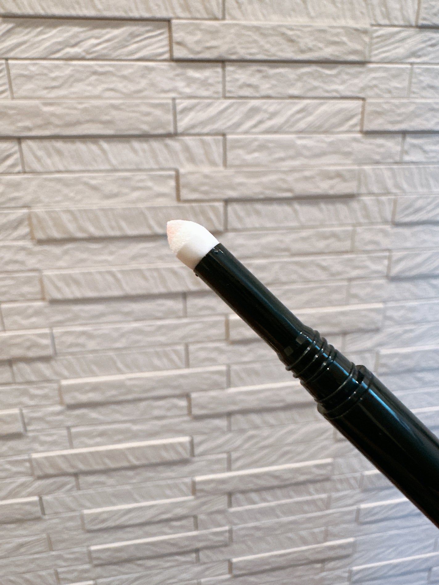 ケイト エアリーアンダーアイボリューマー/KATE/スティックアイシャドウを使ったクチコミ(2枚目)