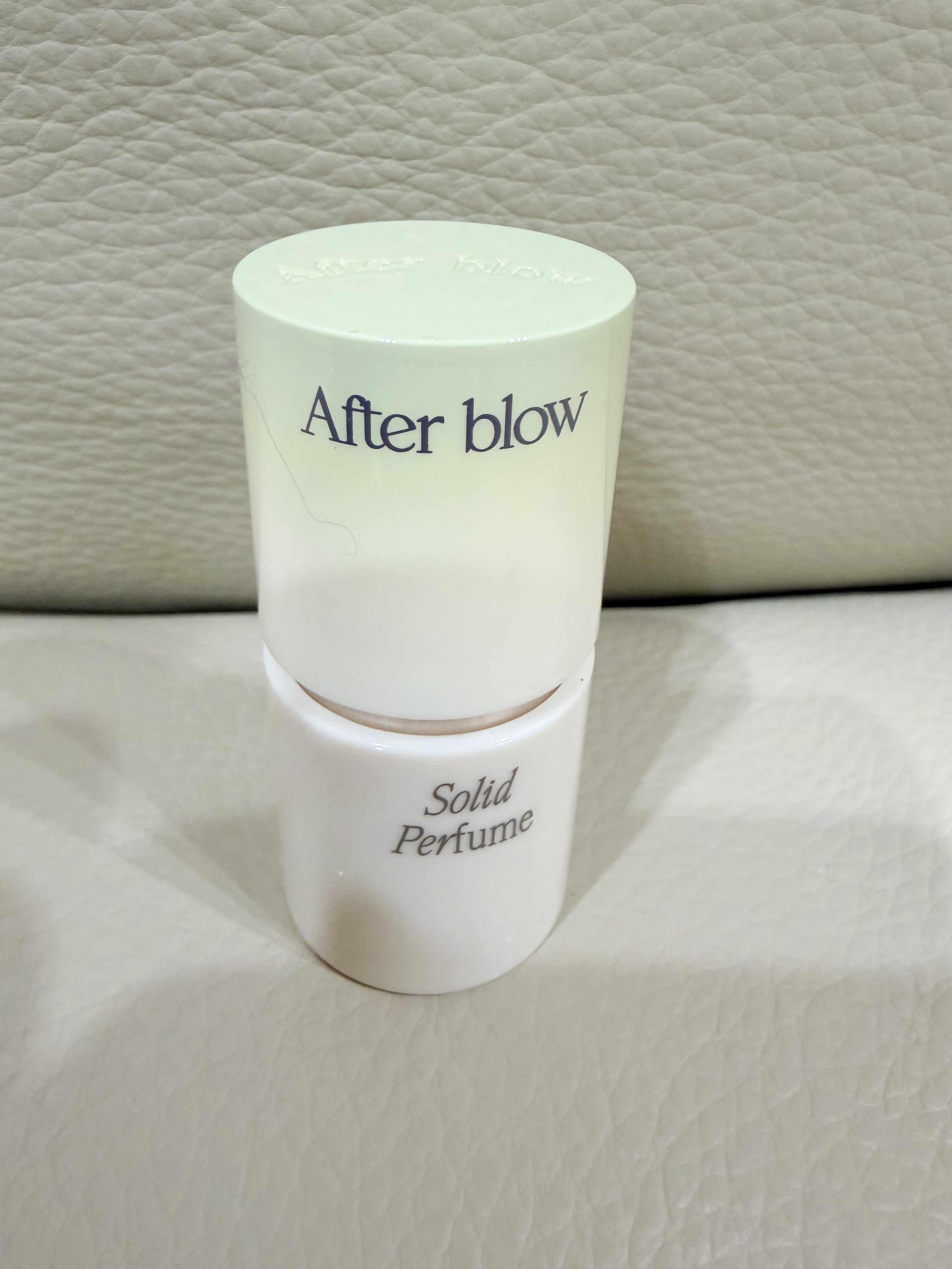 ソリッドパフューム フォレストウッディ/After blow/練り香水を使ったクチコミ（2枚目）