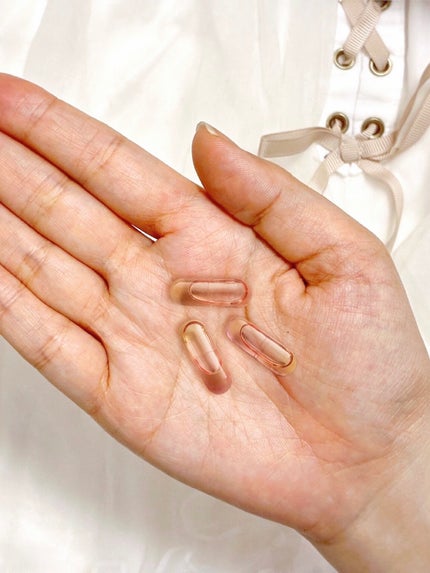 フィート ブライト プラセンタ エクソソーム【栄養機能食品 (ビタミンE)】/Feat./美容サプリメントを使ったクチコミ(2枚目)