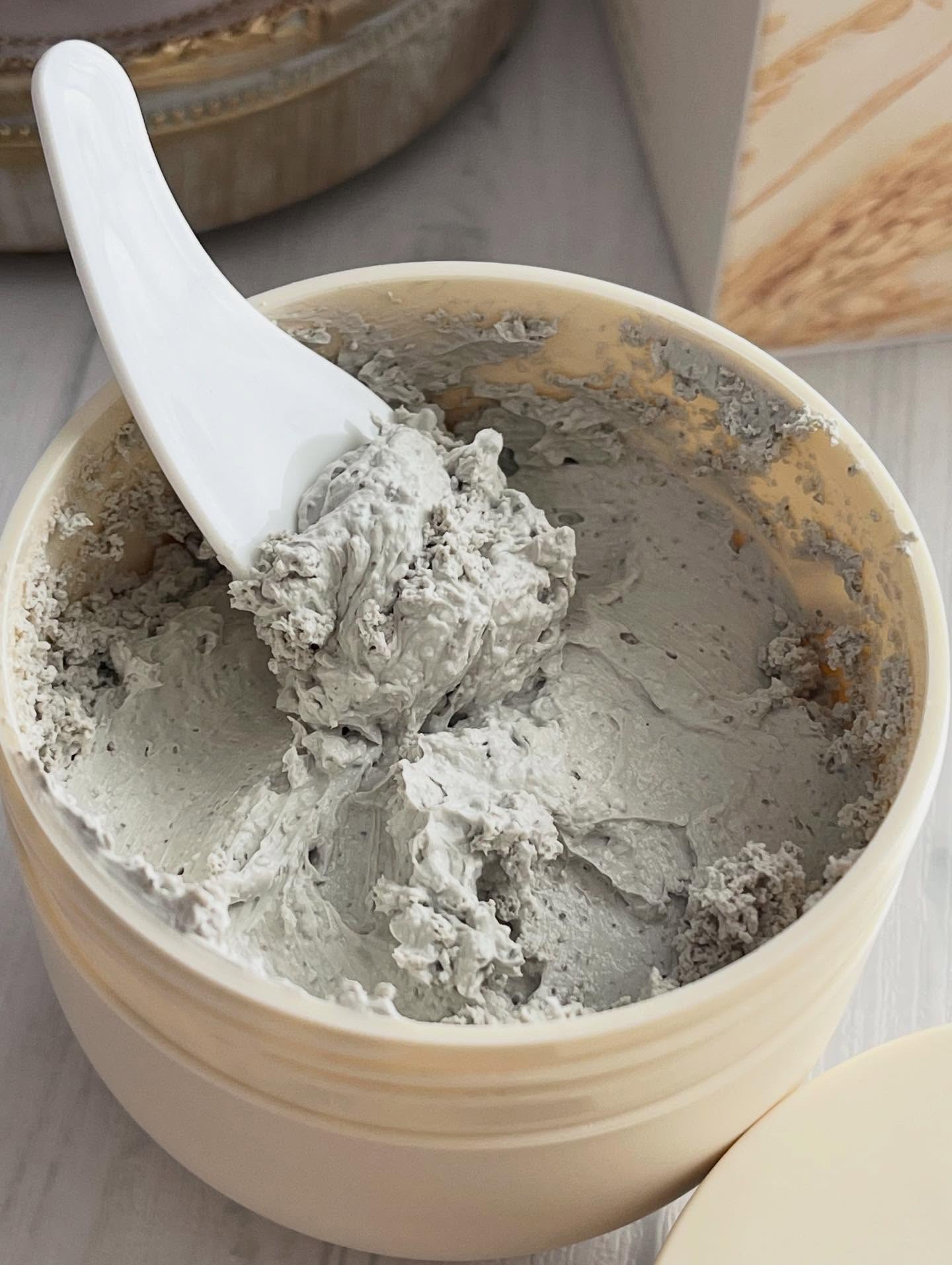 ブレミッシュバブルマッドマスク/PAPA RECIPE/スクラブ・ゴマージュを使ったクチコミ（3枚目）