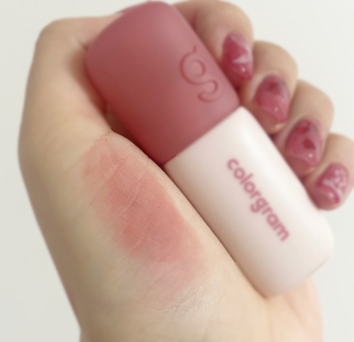 カラーグラム ヌーディーブラーティント/Colorgram/リップティントを使ったクチコミ(2枚目)