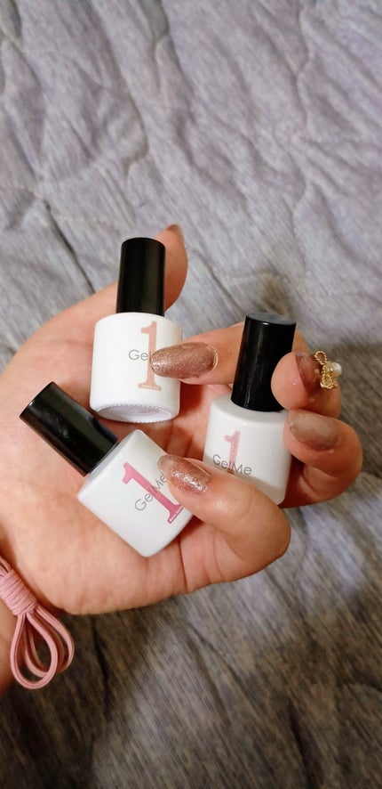 ミノル on LIPS 「初ネイルしました💅✨️✼••┈┈••✼••┈┈••✼••┈┈•..」(2枚目)