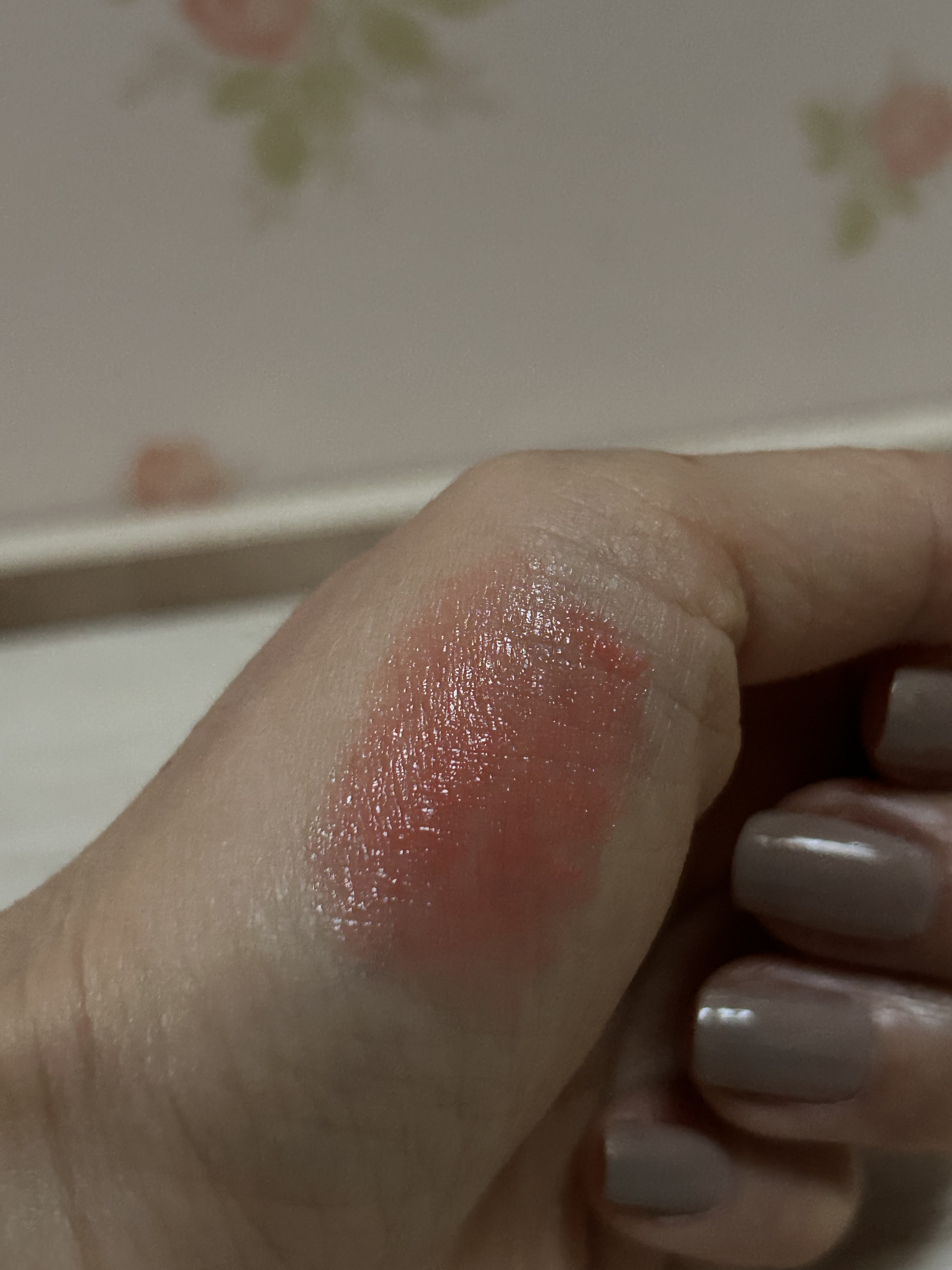 デュイジェルグレーズスティック/wakemake/口紅を使ったクチコミ（2枚目）