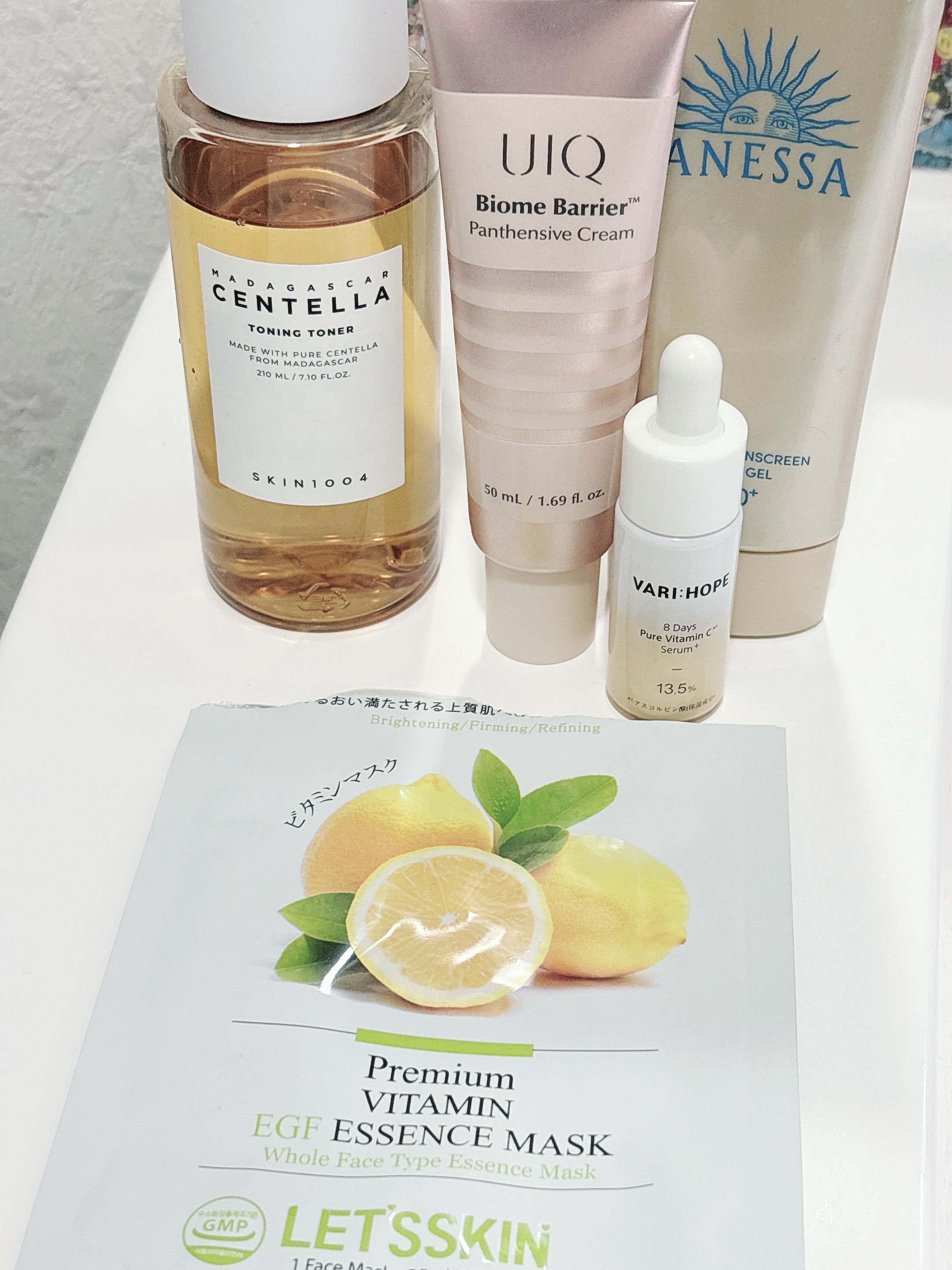 モーニングスキンケア☀️

SKIN1004
センテラ トーニングトナー 
VARI:HOPE
８デイズピュアビタミンCアンプル
UIQ
バイオームバリアパンテンシブクリーム
LET’SSKIN
アネッサ　
パーフェクトUV　スキンケアジェ