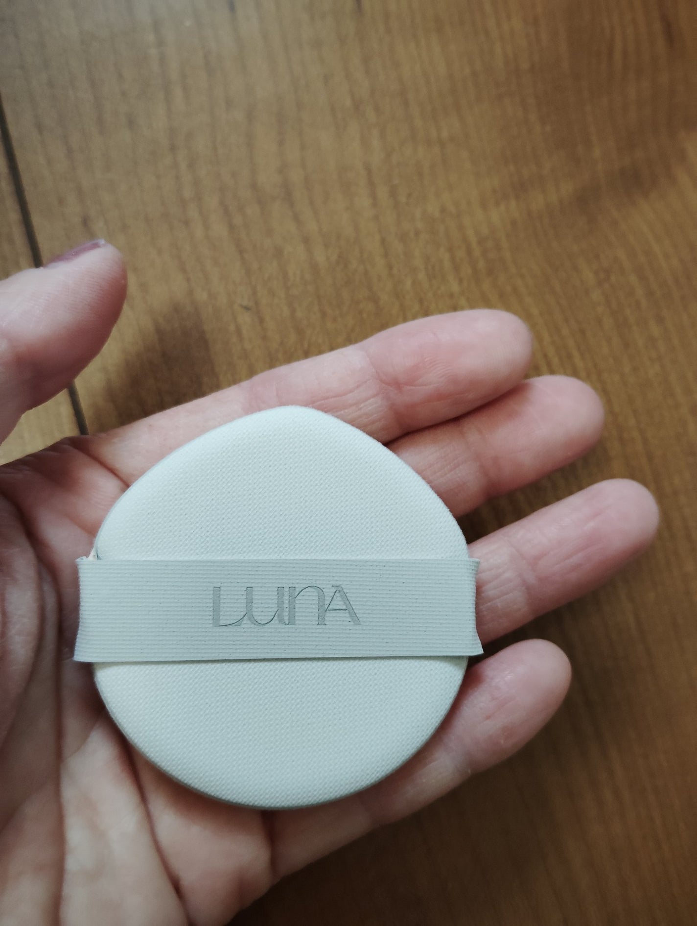 ブラーカバークッション/LUNA/クッションファンデーションを使ったクチコミ(2枚目)