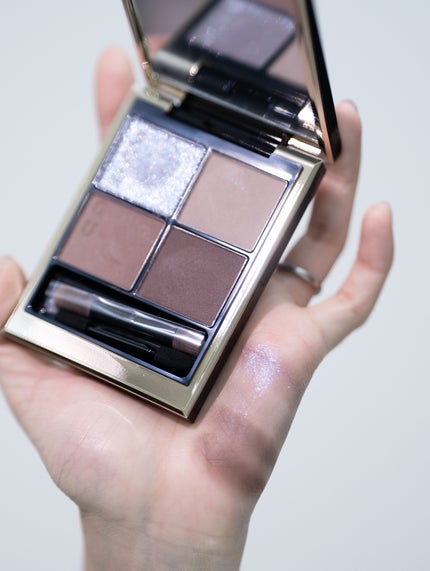 シグニチャー カラー アイズ/SUQQU/アイシャドウパレットを使ったクチコミ(4枚目)