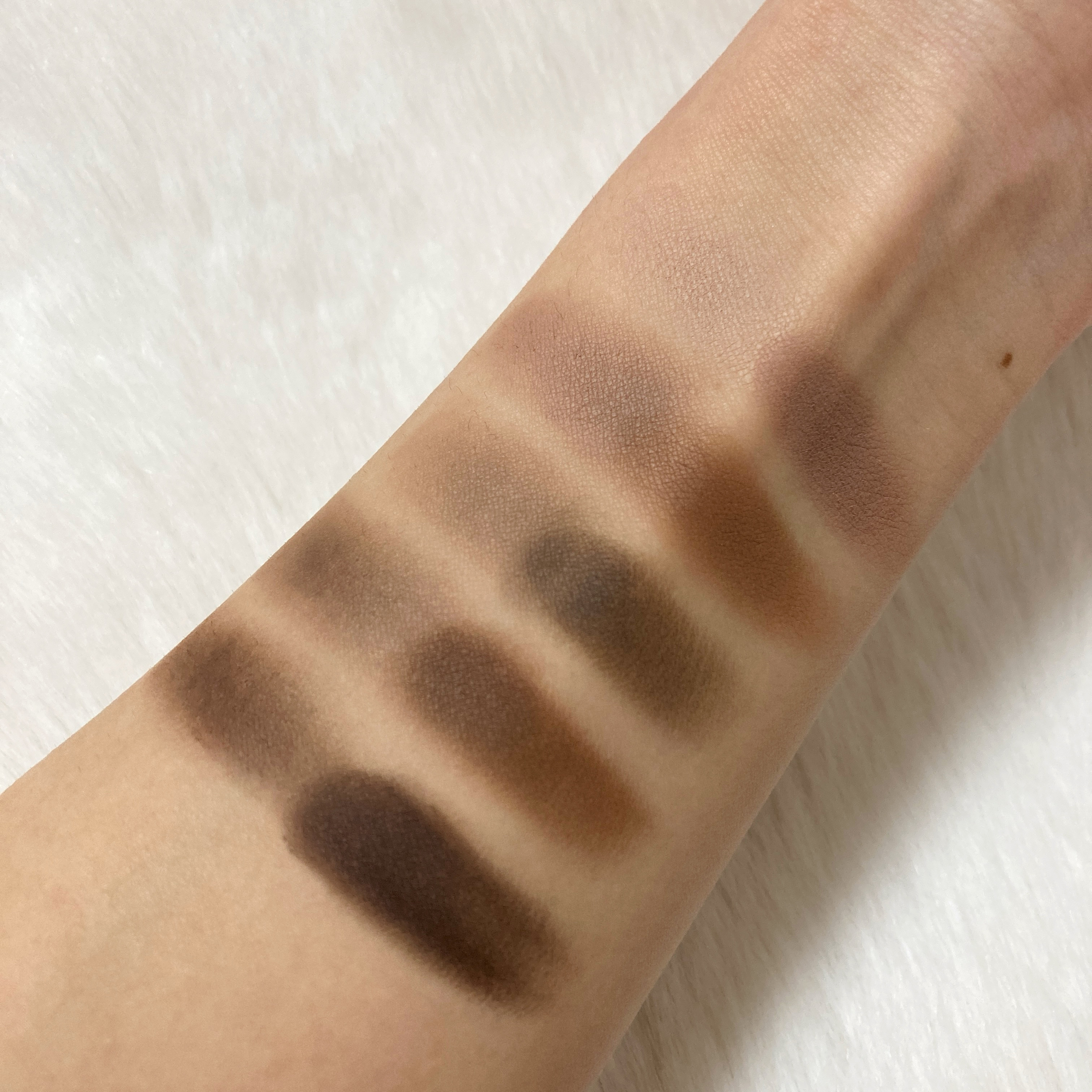 ライトオンアイズシャドウパレット/ルミル/アイシャドウパレットを使ったクチコミ（2枚目）