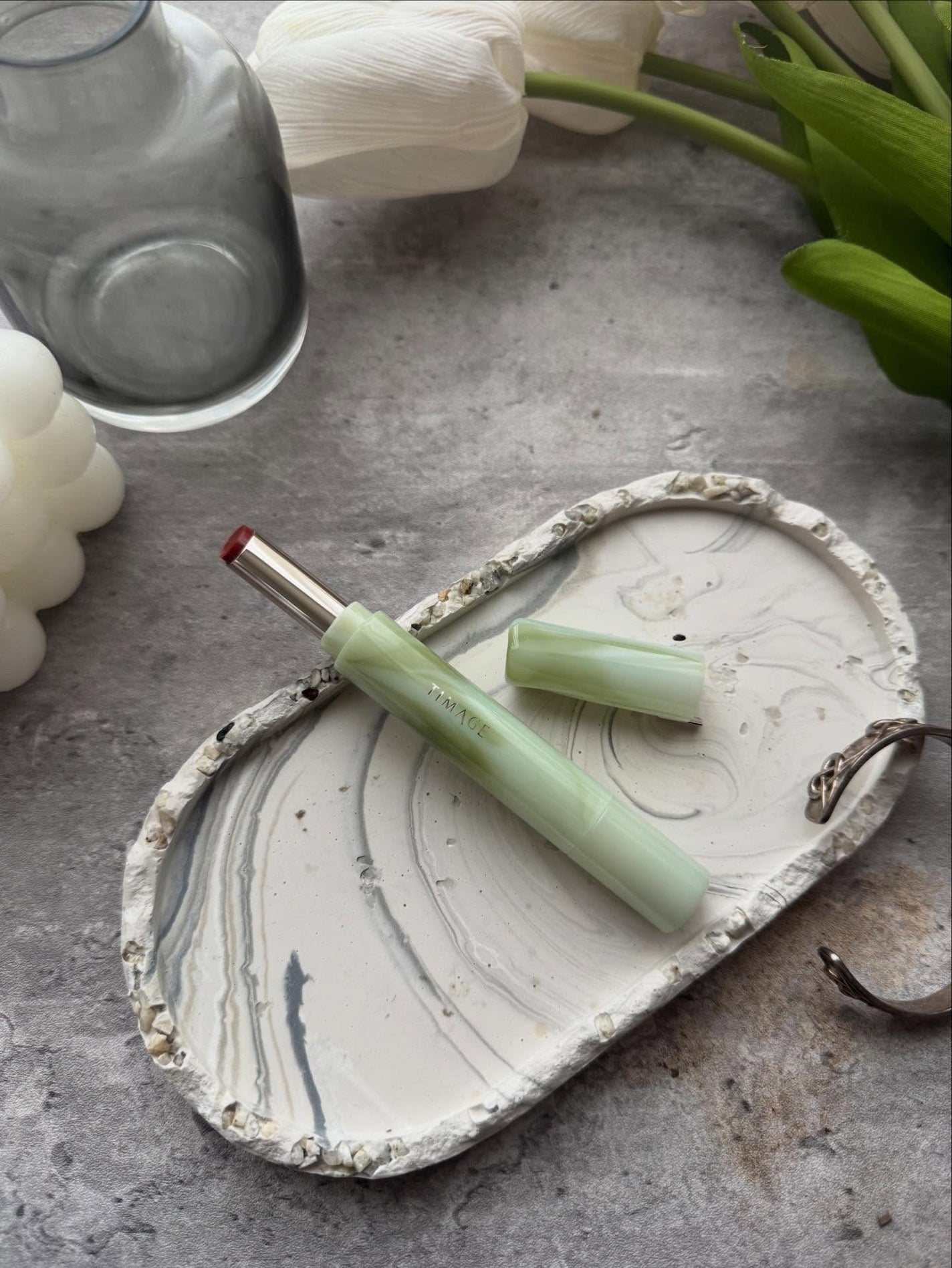 エッセンスリップジェル/TIMAGE/口紅を使ったクチコミ(1枚目)