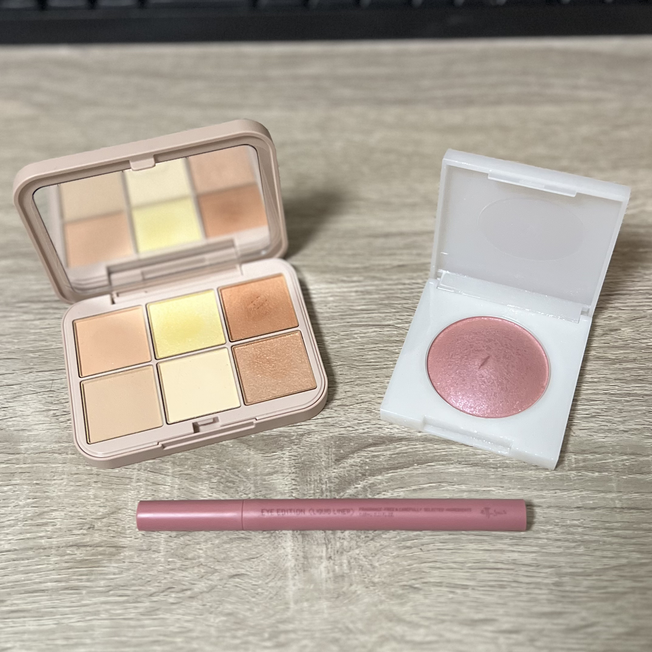 セルヴォーク ルミナスドーム ブラッシュ EX03：Happy Blip（ハッピーブリップ）/Celvoke/パウダーチークを使ったクチコミ（1枚目）