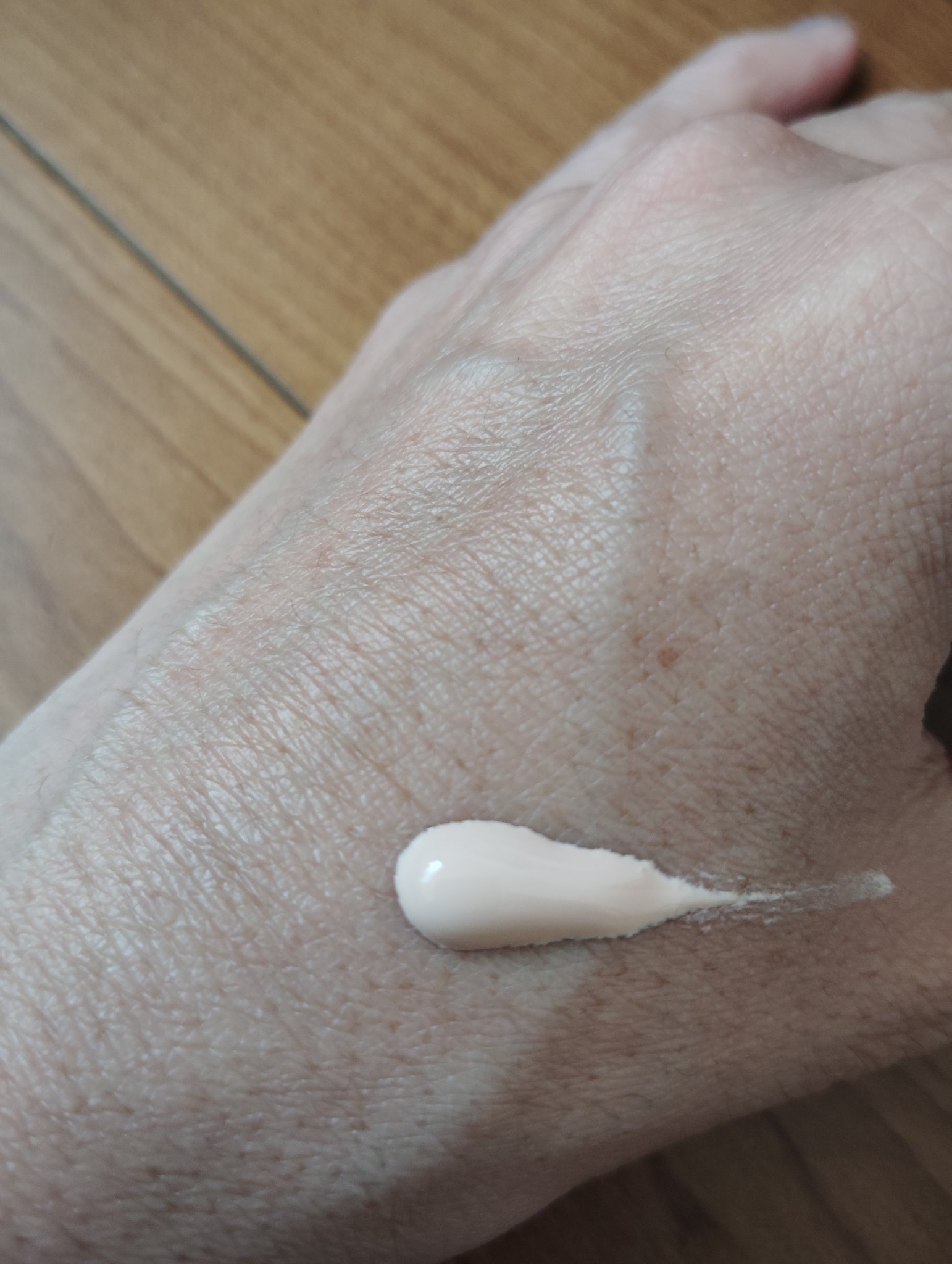 バイオヒールボ プロバイオダーム™ コラーゲン エッセンス サンクリーム/BIOHEAL BOH/日焼け止めローションを使ったクチコミ（2枚目）