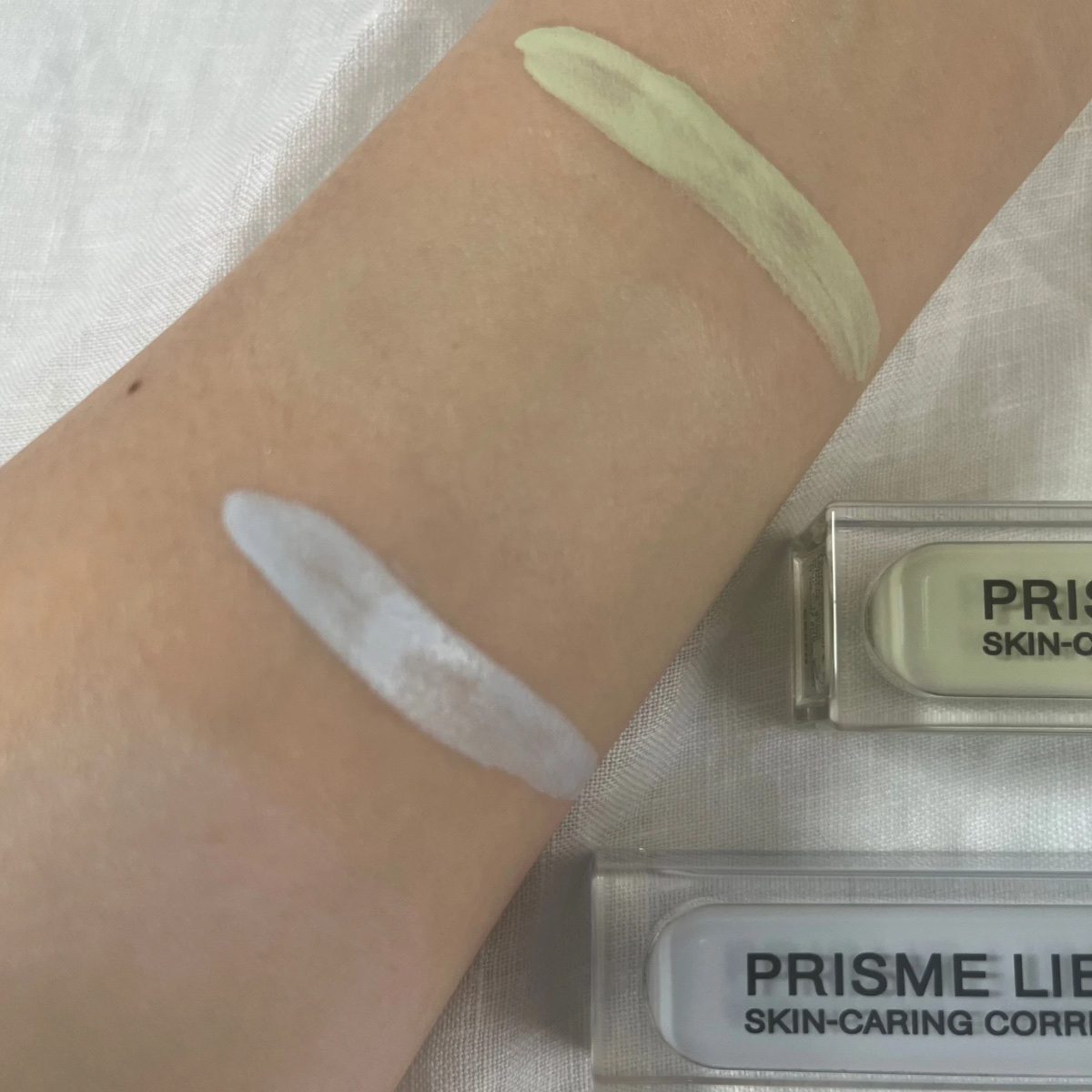 プリズム・リーブル・スキンケアリング・コレクター/GIVENCHY/化粧下地を使ったクチコミ（2枚目）