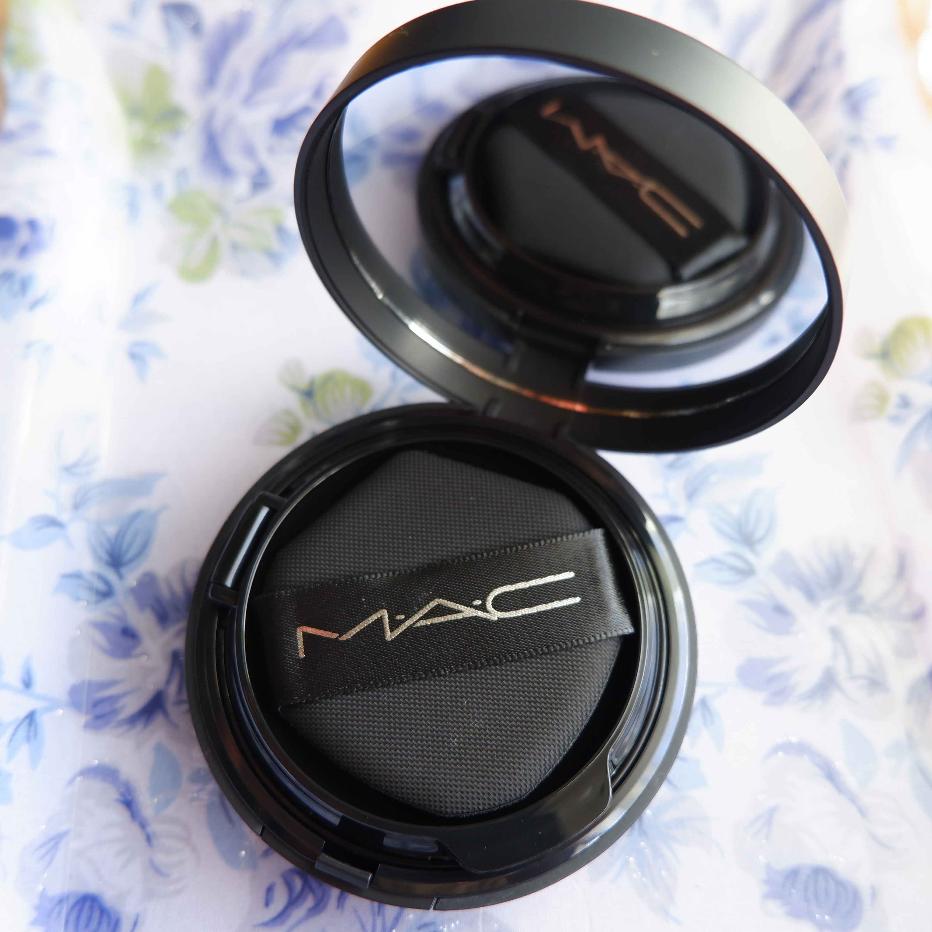 スタジオ フィックス ロングウエア クッション ファンデーション SPF 50/M・A・C/クッションファンデーションを使ったクチコミ（2枚目）