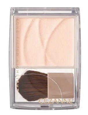 トーンフィルターハイライト/CEZANNE/パウダーハイライトを使ったクチコミ（1枚目）