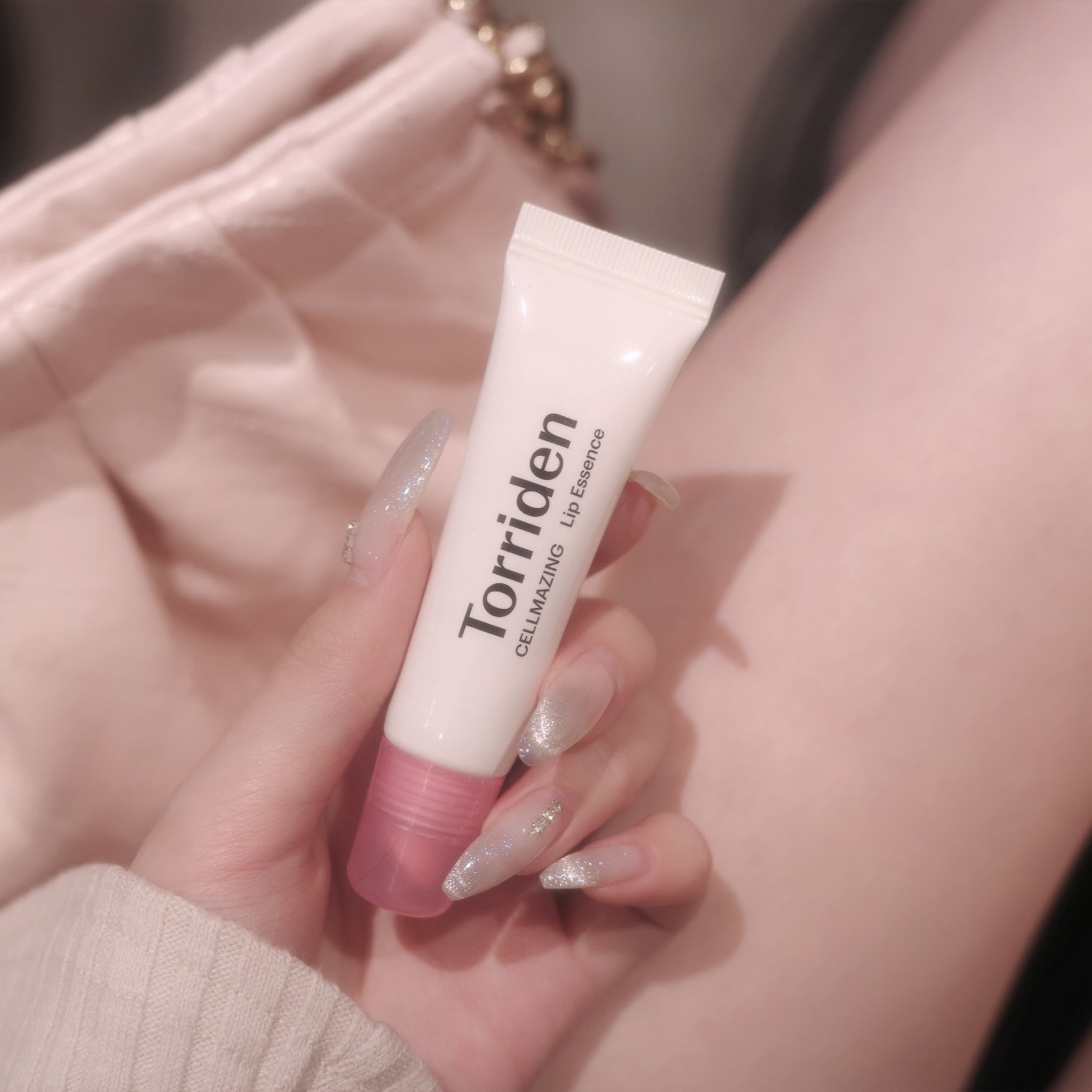 これめっちゃ良かった‼️重すぎず軽すぎず、保湿力も申し分ない‼️