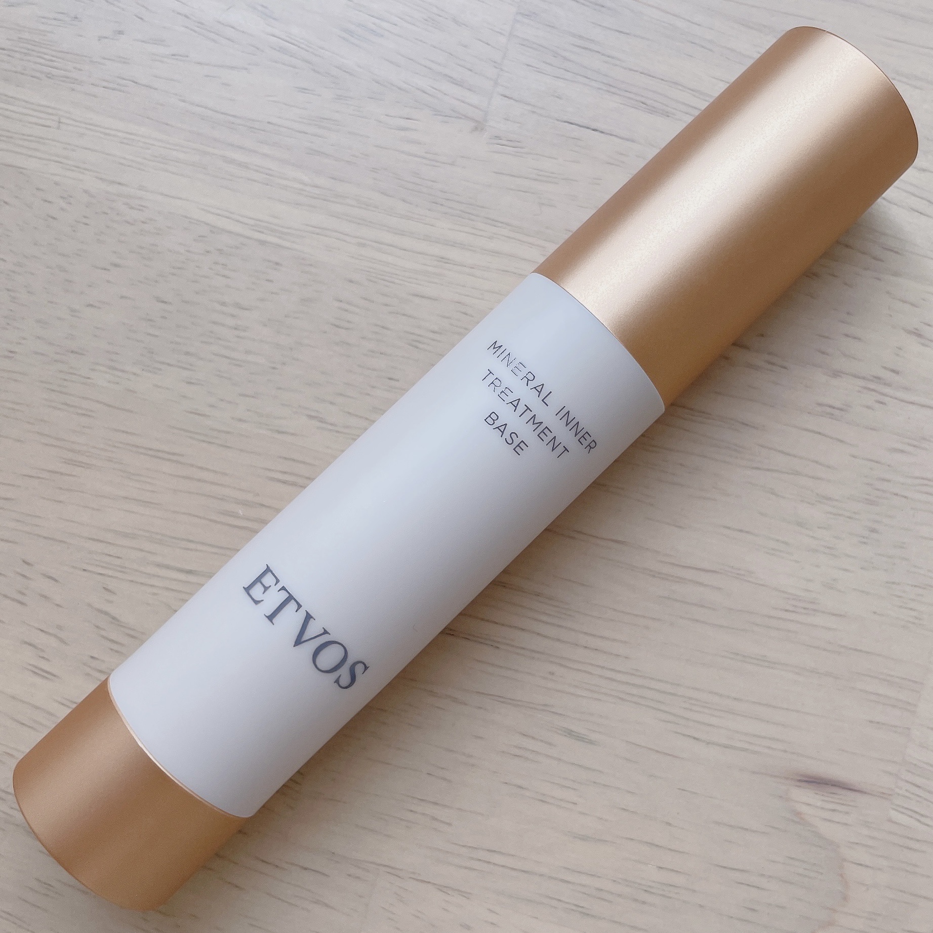 ミネラルインナートリートメントベース/エトヴォス/化粧下地を使ったクチコミ（3枚目）