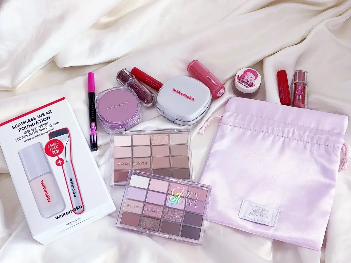 ウォータフルグロウティント/wakemake/リップティントを使ったクチコミ（1枚目）