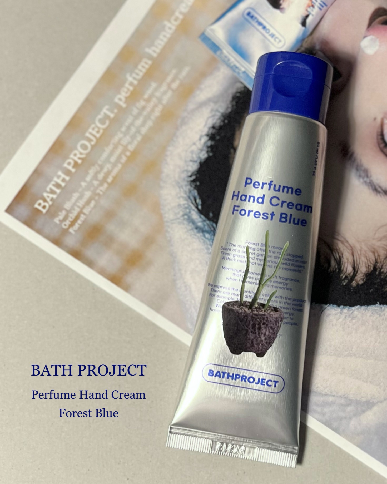 パフュームハンドクリーム フォレストブルー/BATH PROJECT/ハンドクリームを使ったクチコミ（2枚目）