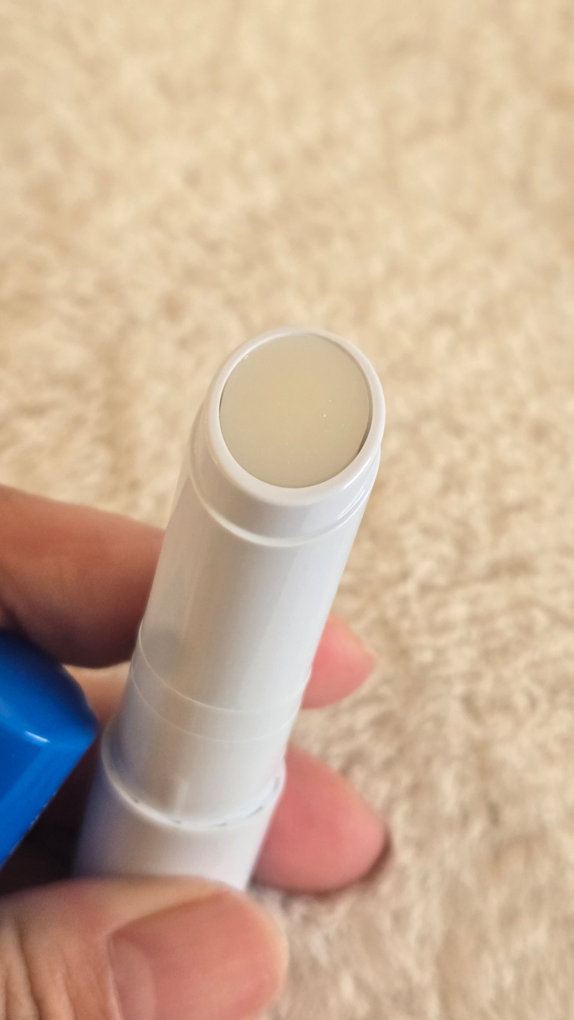 モイストリップ(無香料)/ユリアージュ/リップクリームを使ったクチコミ（2枚目）