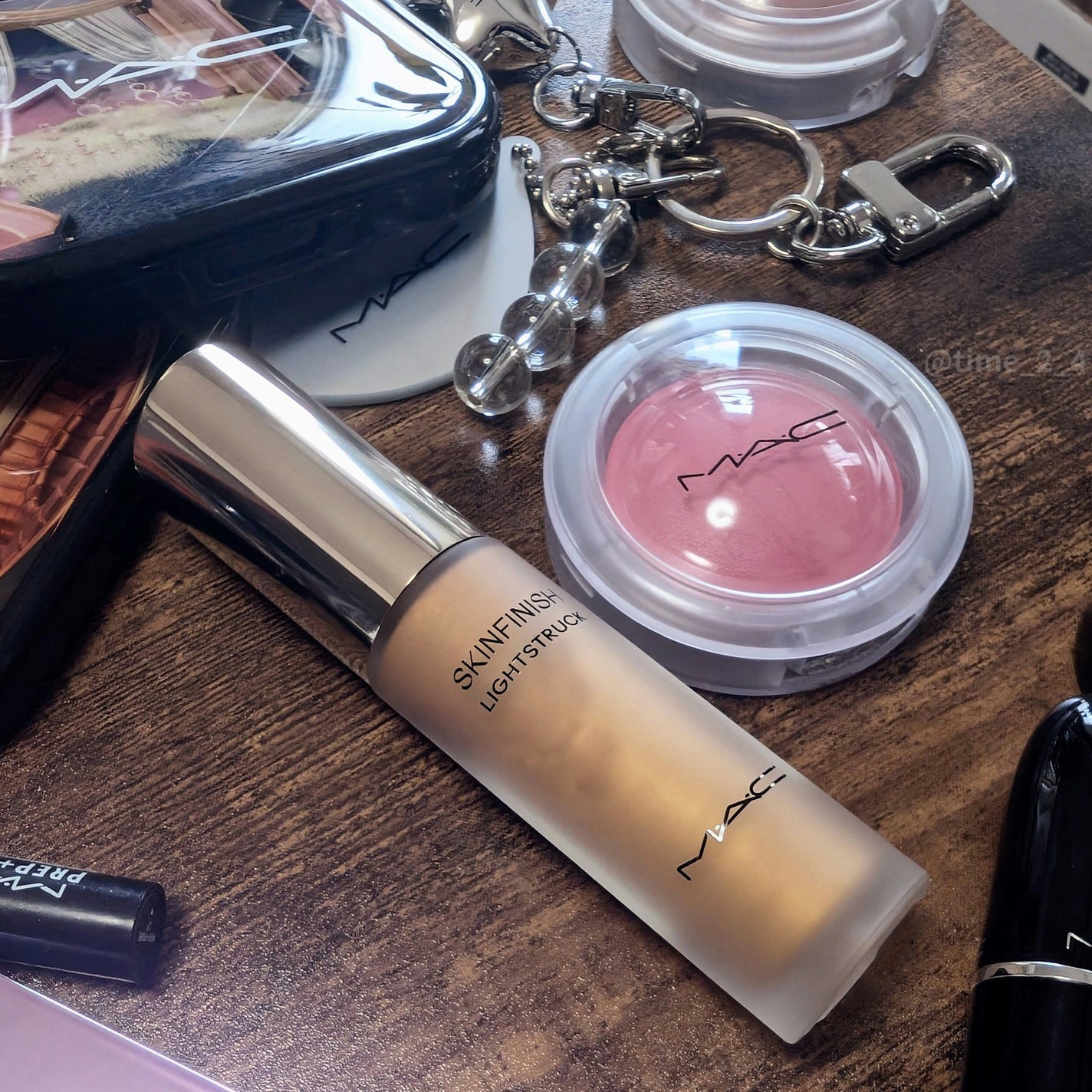 グロープレイ クッショニー ブラッシュ/M・A・C/ジェル・クリームチークを使ったクチコミ(1枚目)