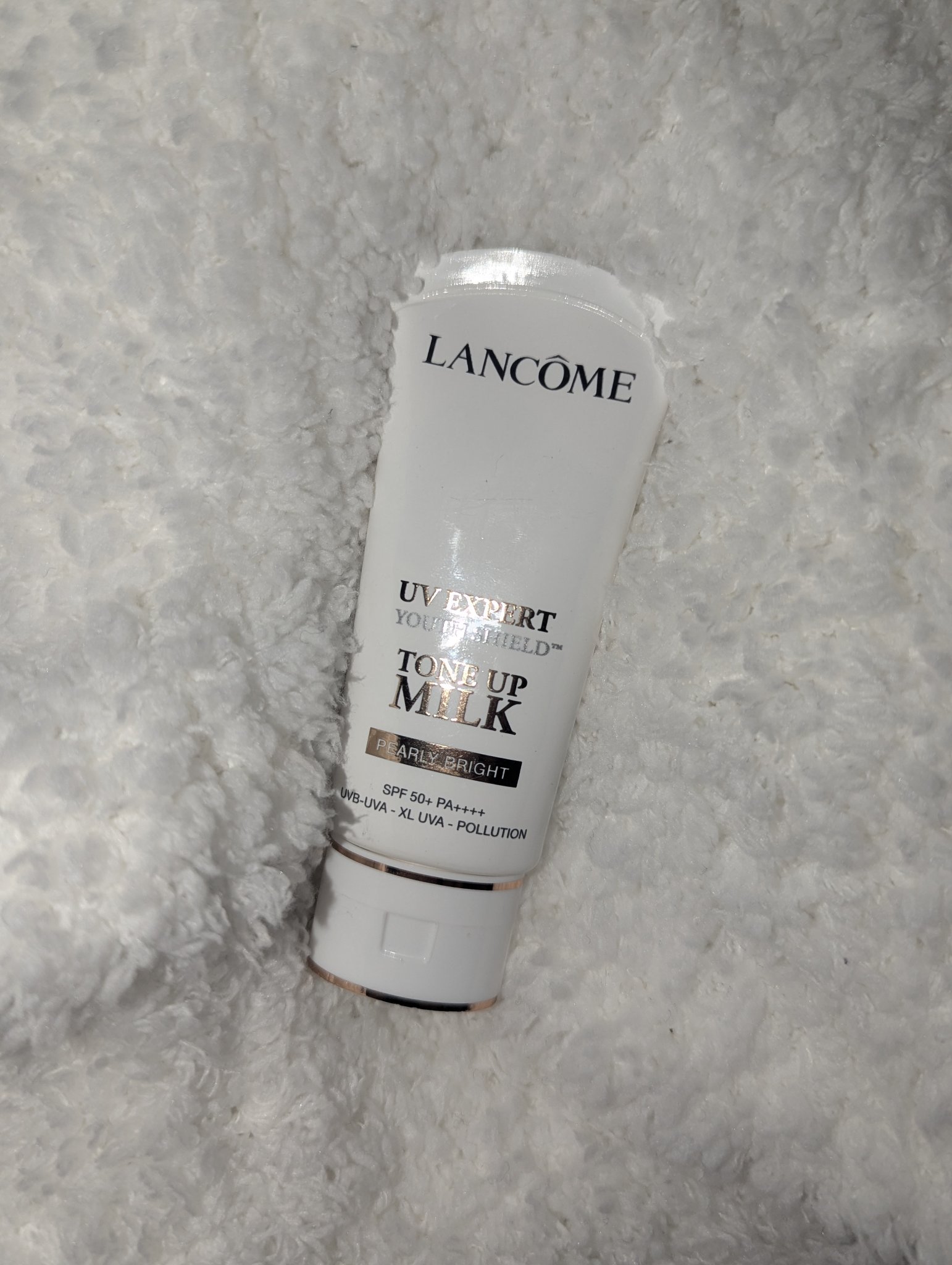 LANCOME UV エクスペール  クリア nのクチコミ「lancome　uv expect　tone up　milk
pearly bright/77.....」（1枚目）