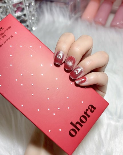 mikan︴フォロバ on LIPS 「貼って硬化するだけで完成するohoraのジェルネイル💅🏻セルフ..」(3枚目)