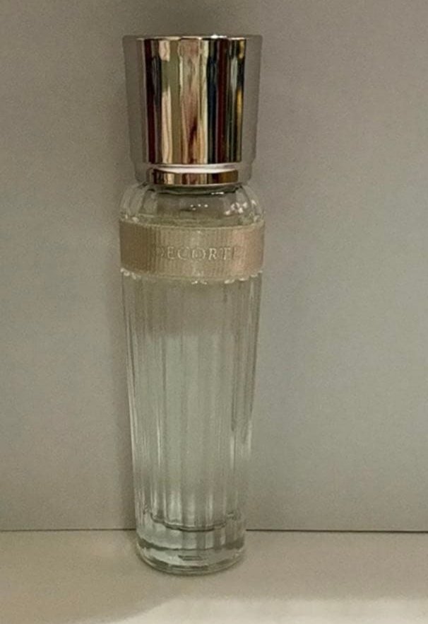 キモノ　ウララ　オードトワレ/DECORTÉ/香水(レディース)を使ったクチコミ（1枚目）