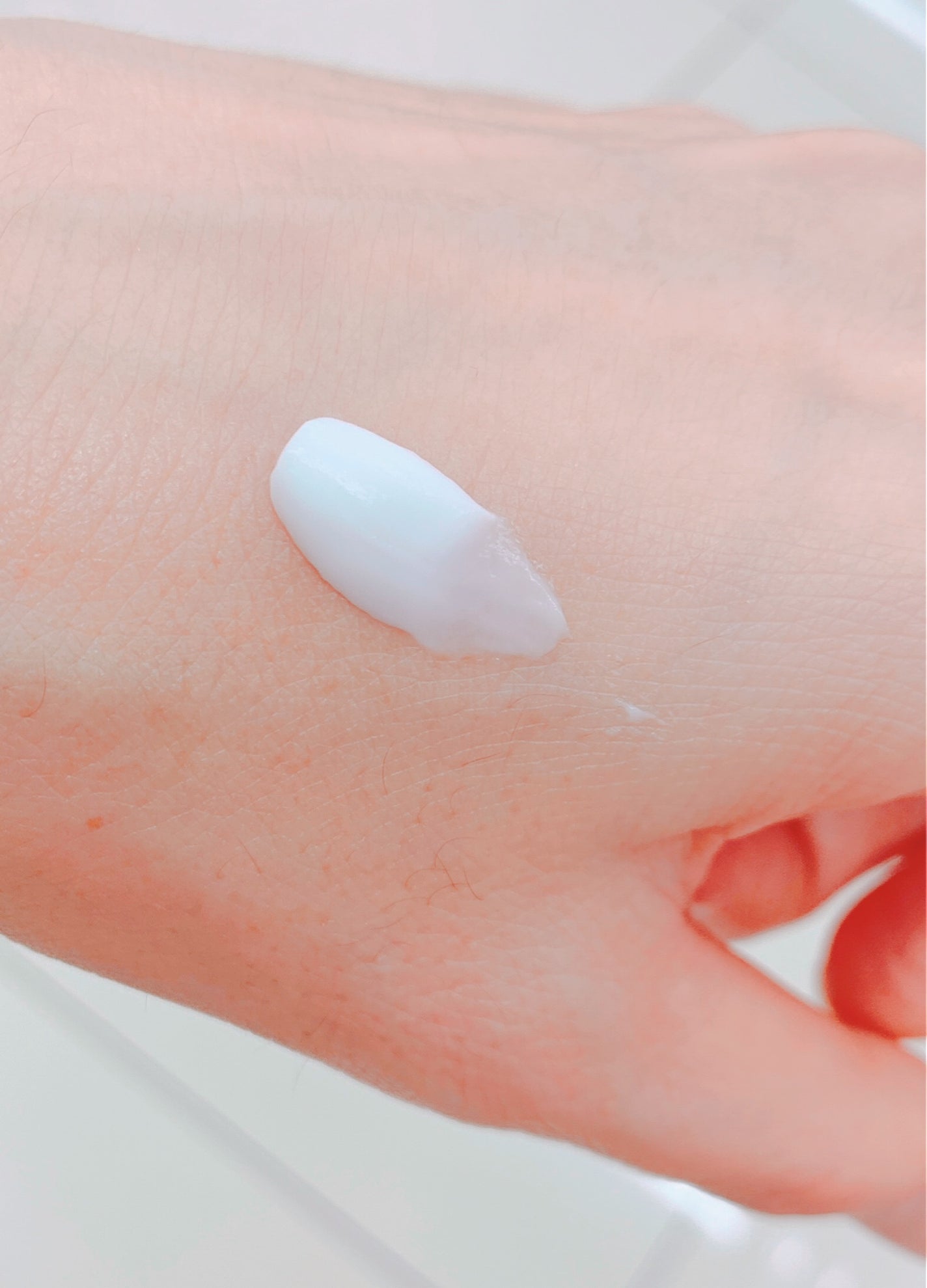 ビューティーチャージ はちみつ&ゆずの香り/アトリックス/ハンドクリームを使ったクチコミ(2枚目)